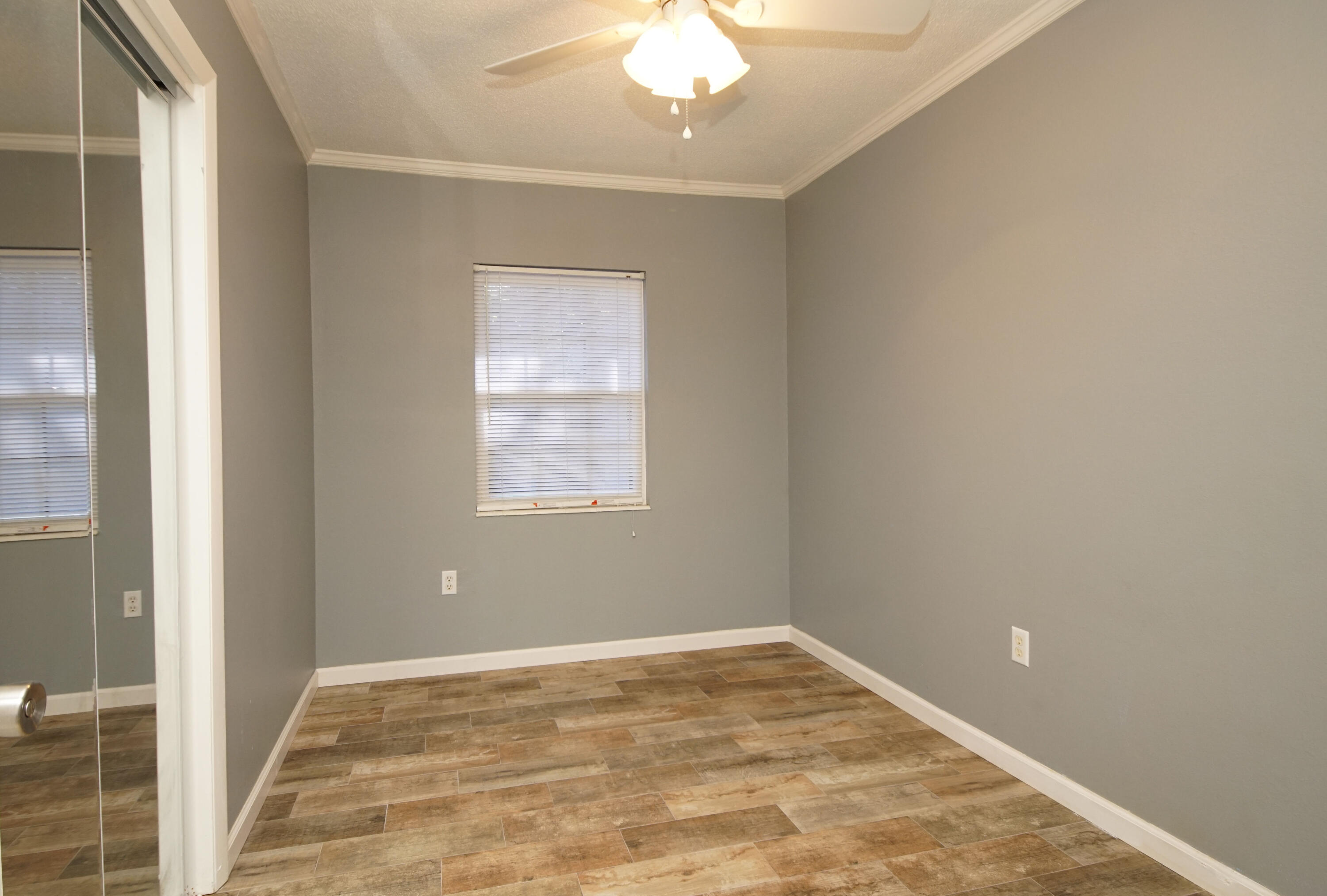 PINECREST HILLS - Residential