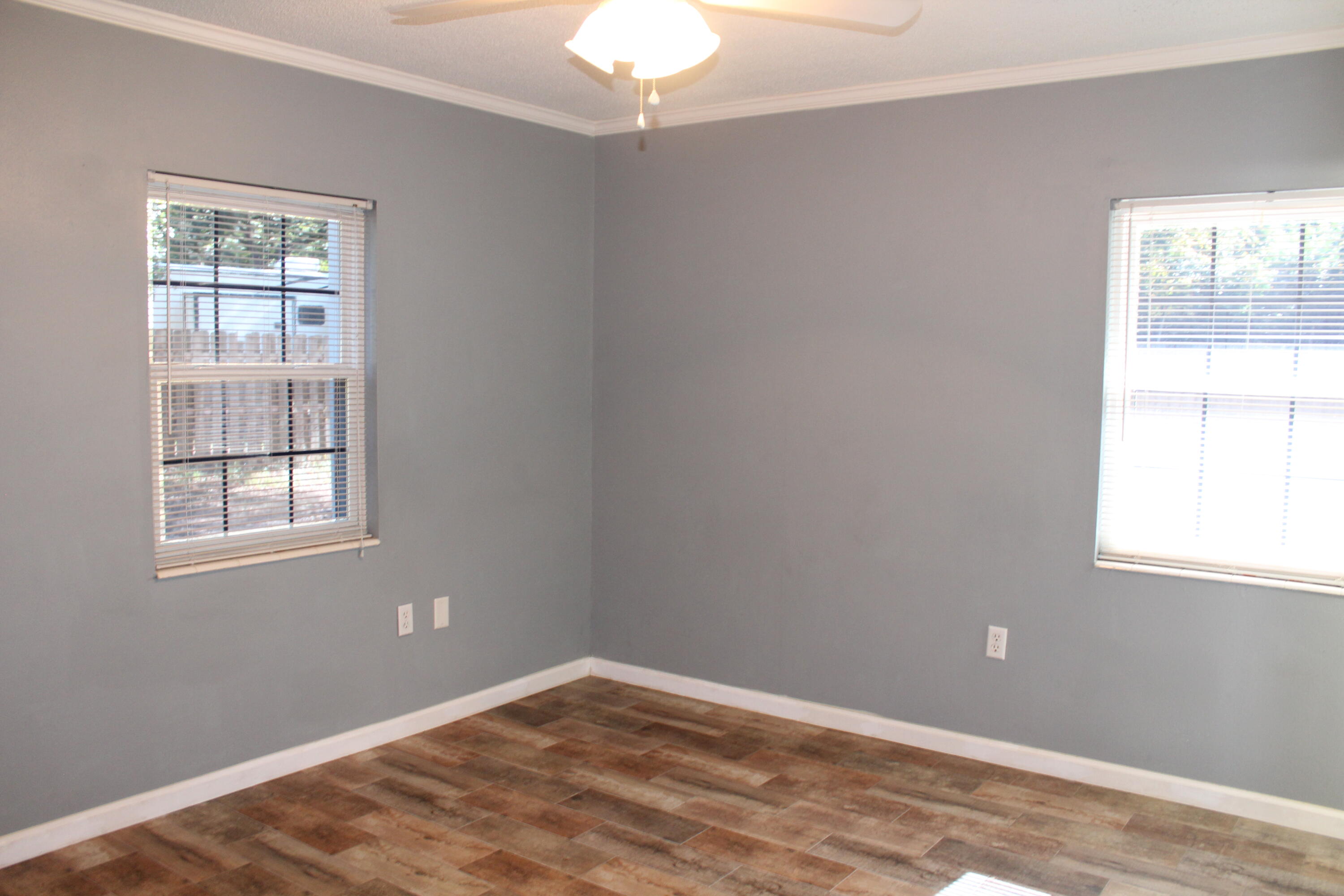 PINECREST HILLS - Residential