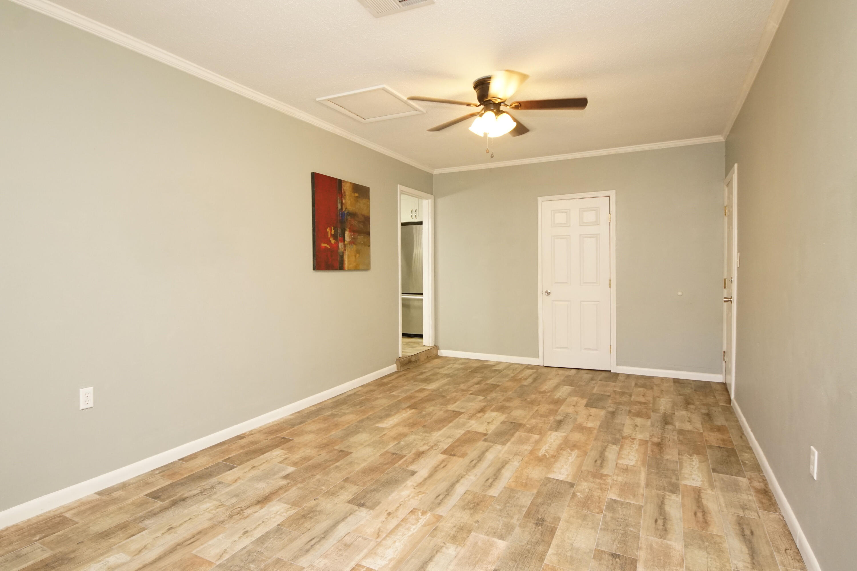 PINECREST HILLS - Residential