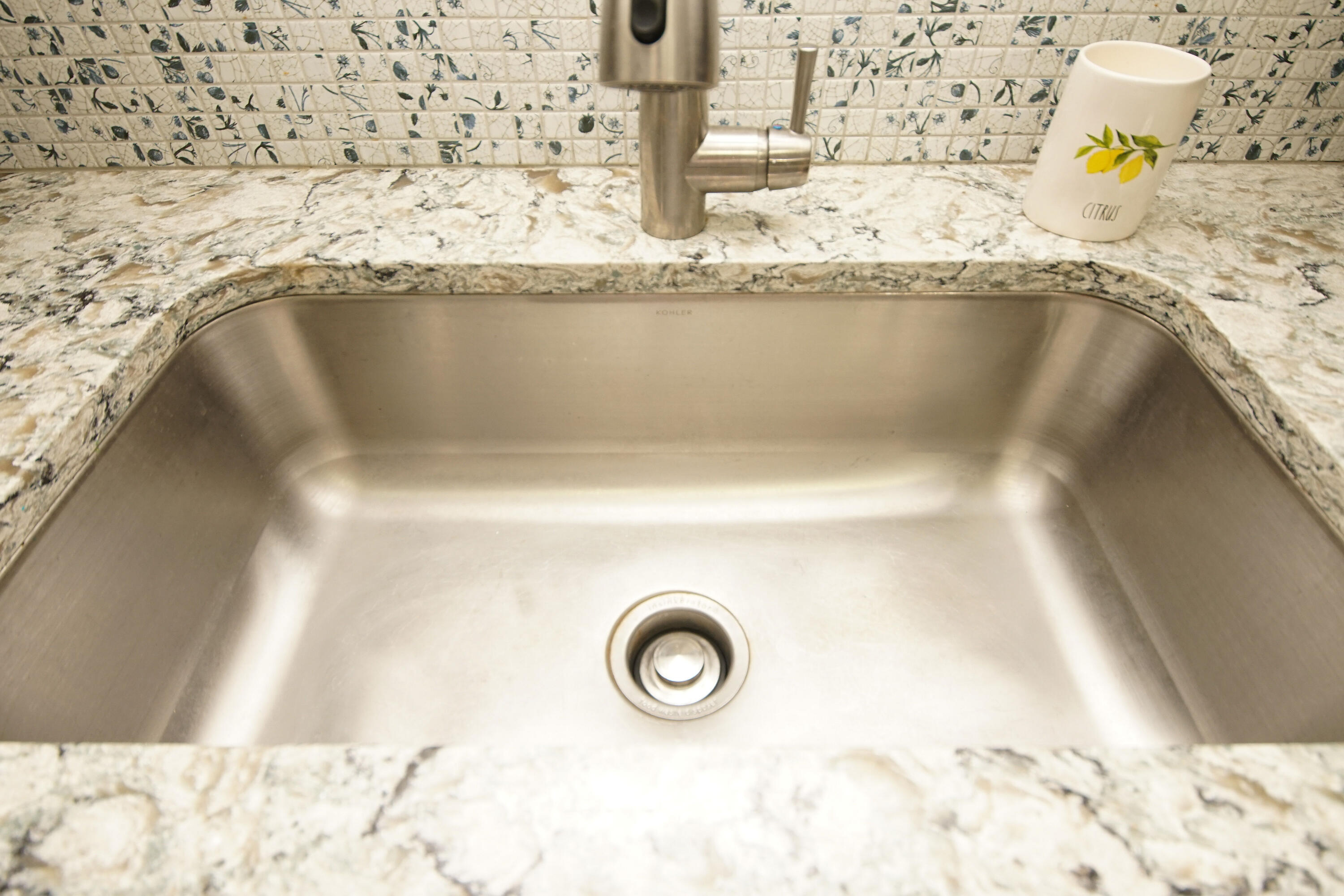 PINECREST HILLS - Residential