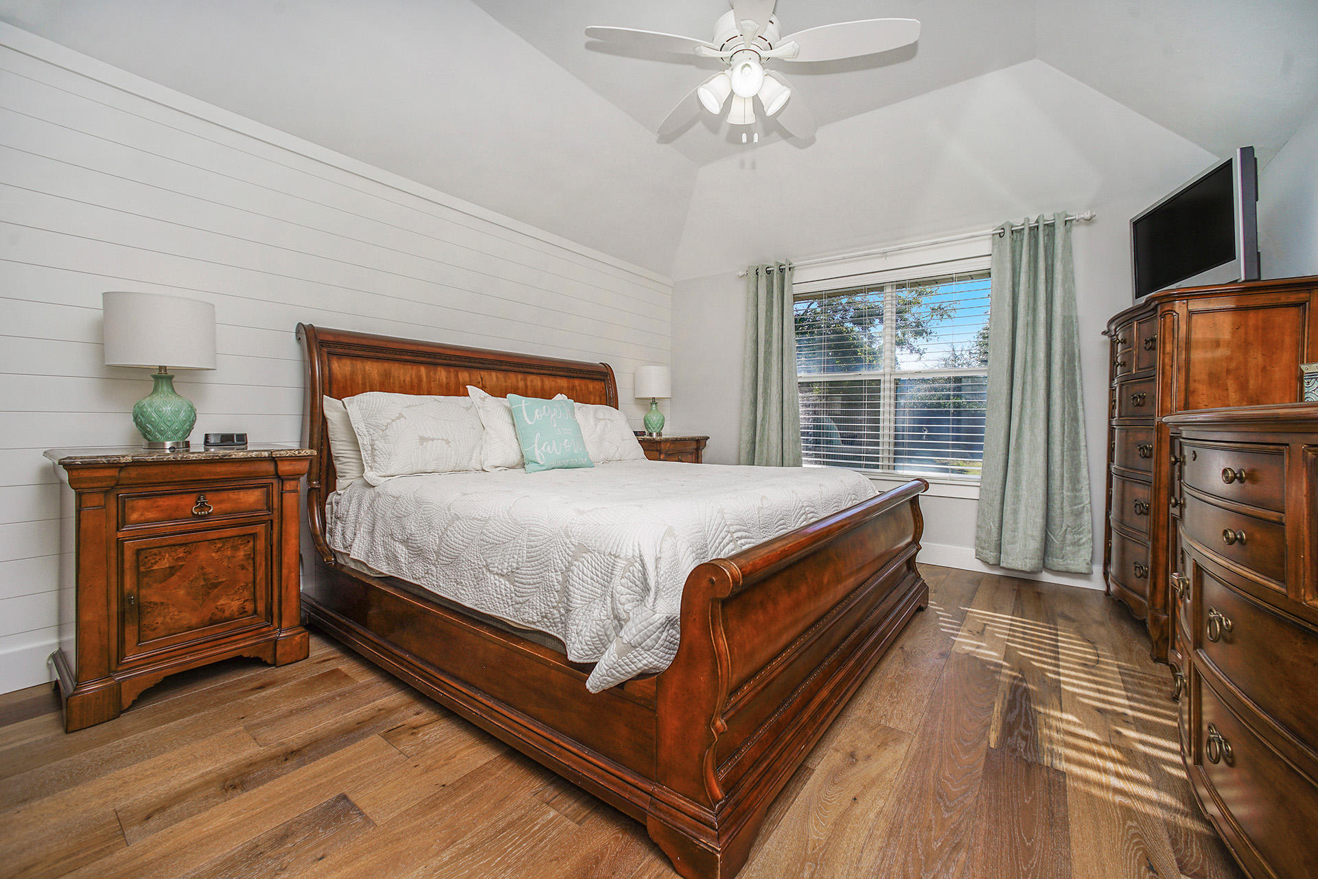 INDIAN LAKE PH 3 - Residential