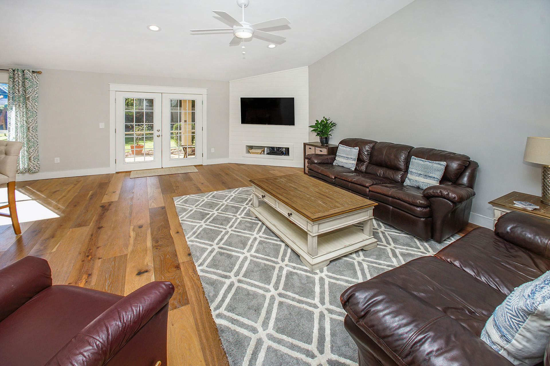 INDIAN LAKE PH 3 - Residential