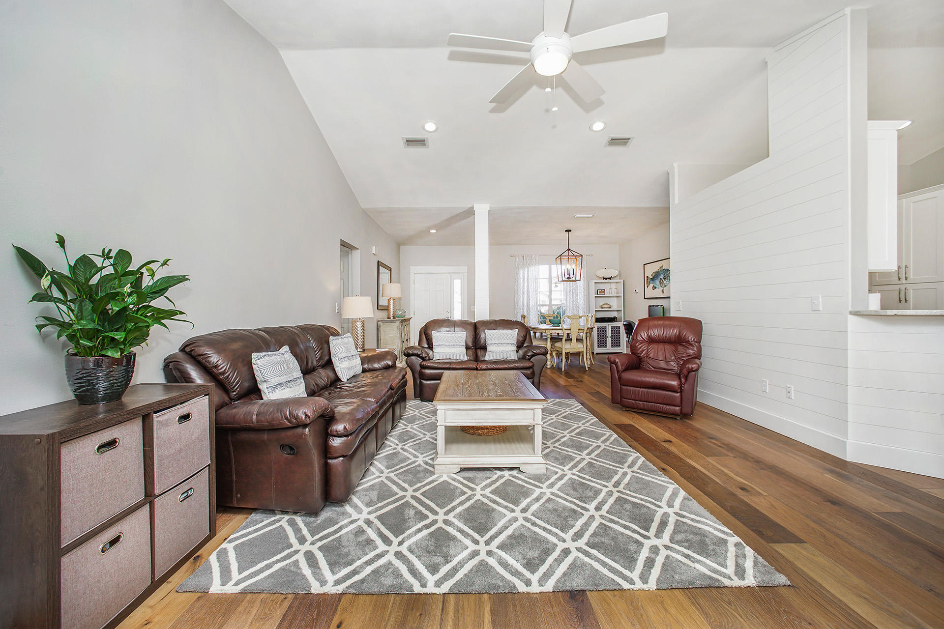 INDIAN LAKE PH 3 - Residential