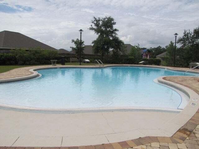 Redstone Commons - Residential Lease