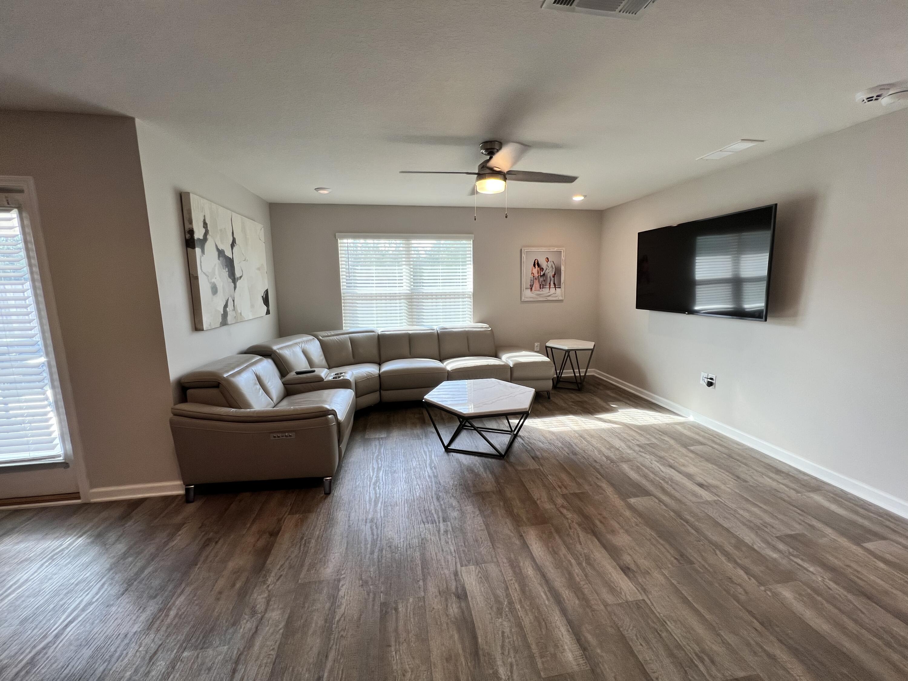 Redstone Commons - Residential Lease