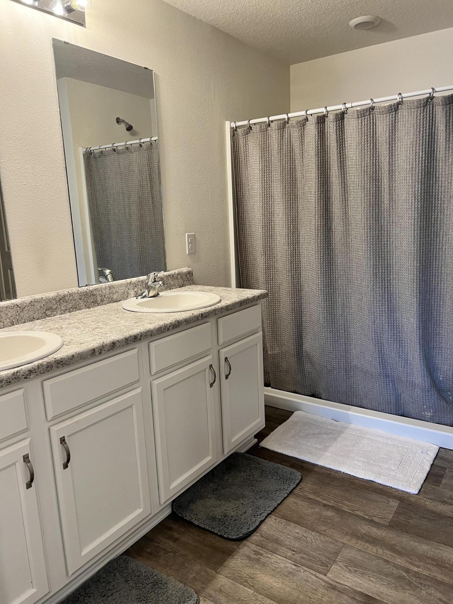 Redstone Commons - Residential Lease