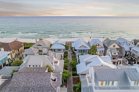 A home in Rosemary Beach