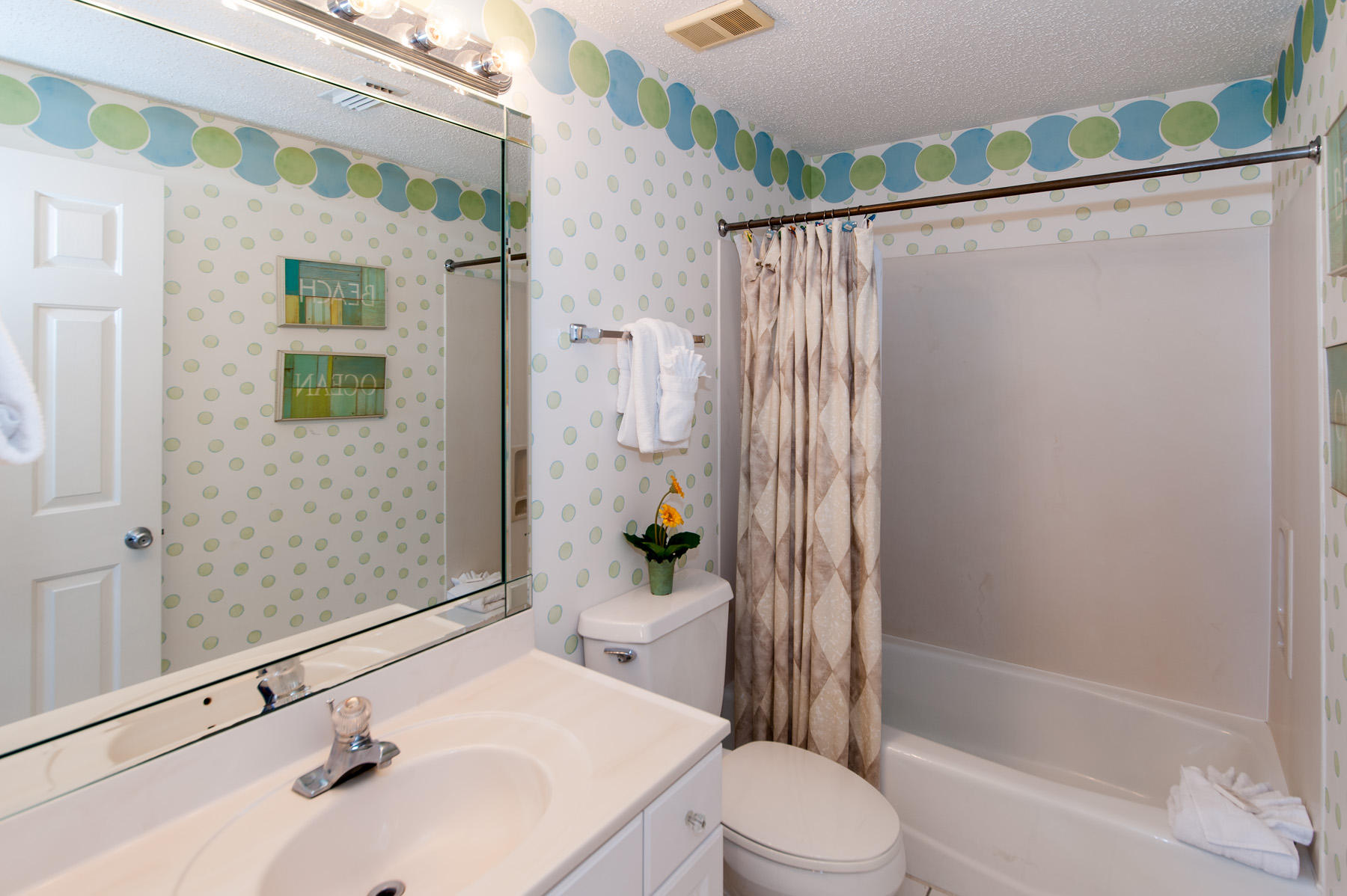 Sterling Sands Condo - Residential