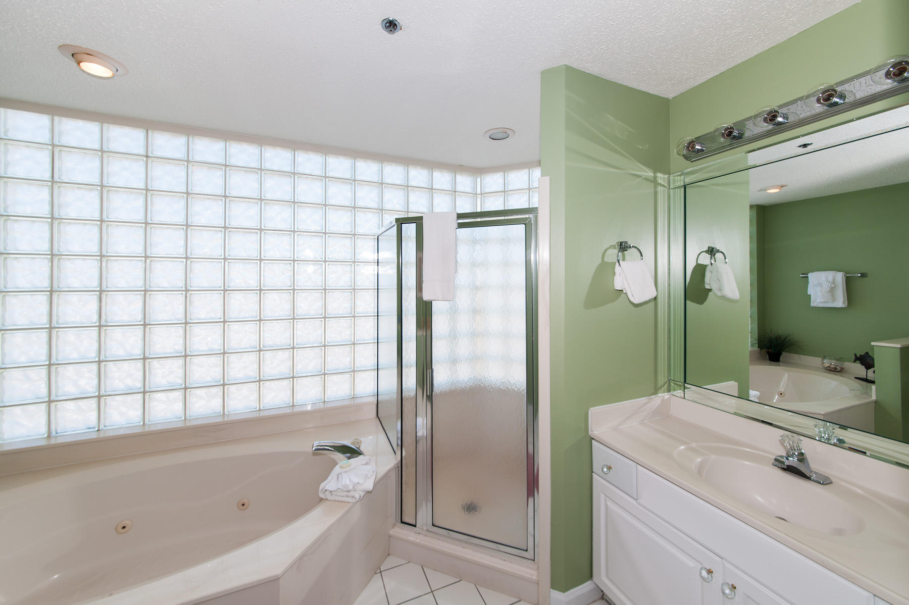 Sterling Sands Condo - Residential