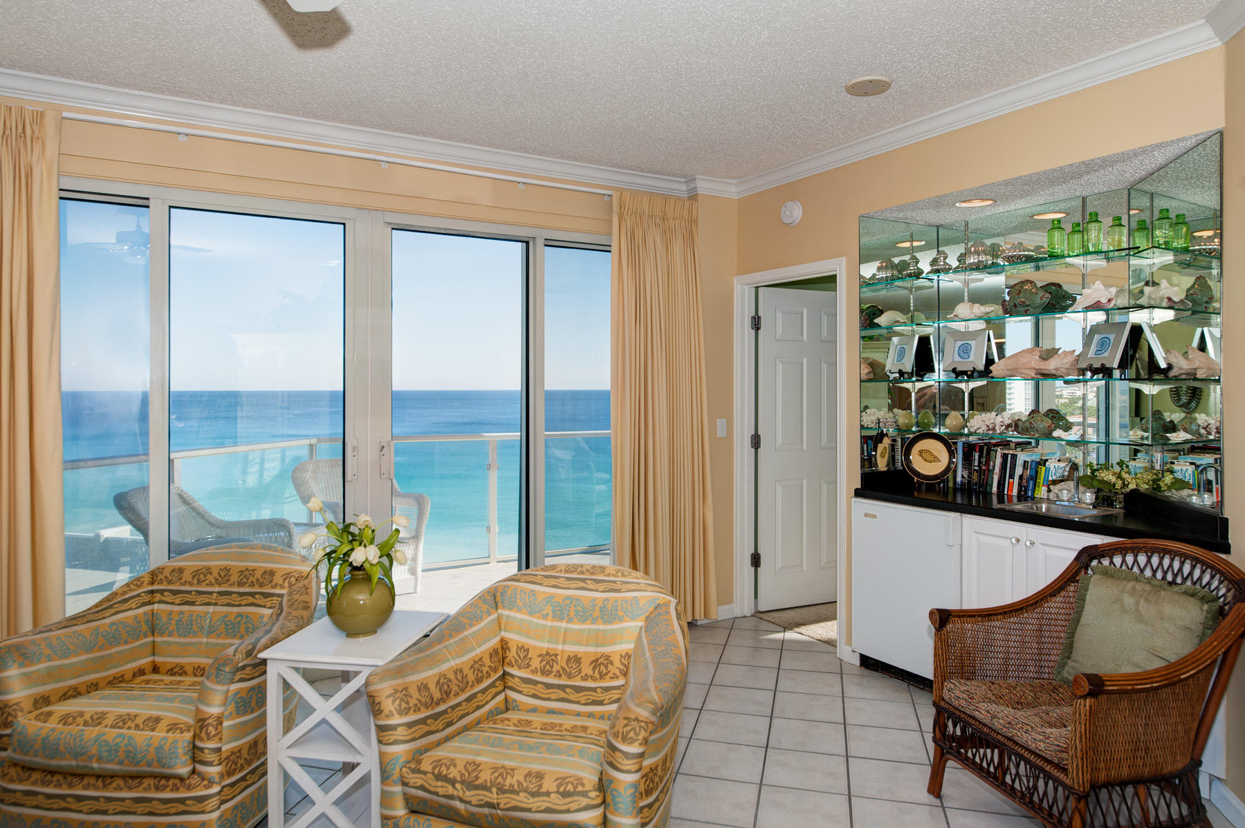 Sterling Sands Condo - Residential