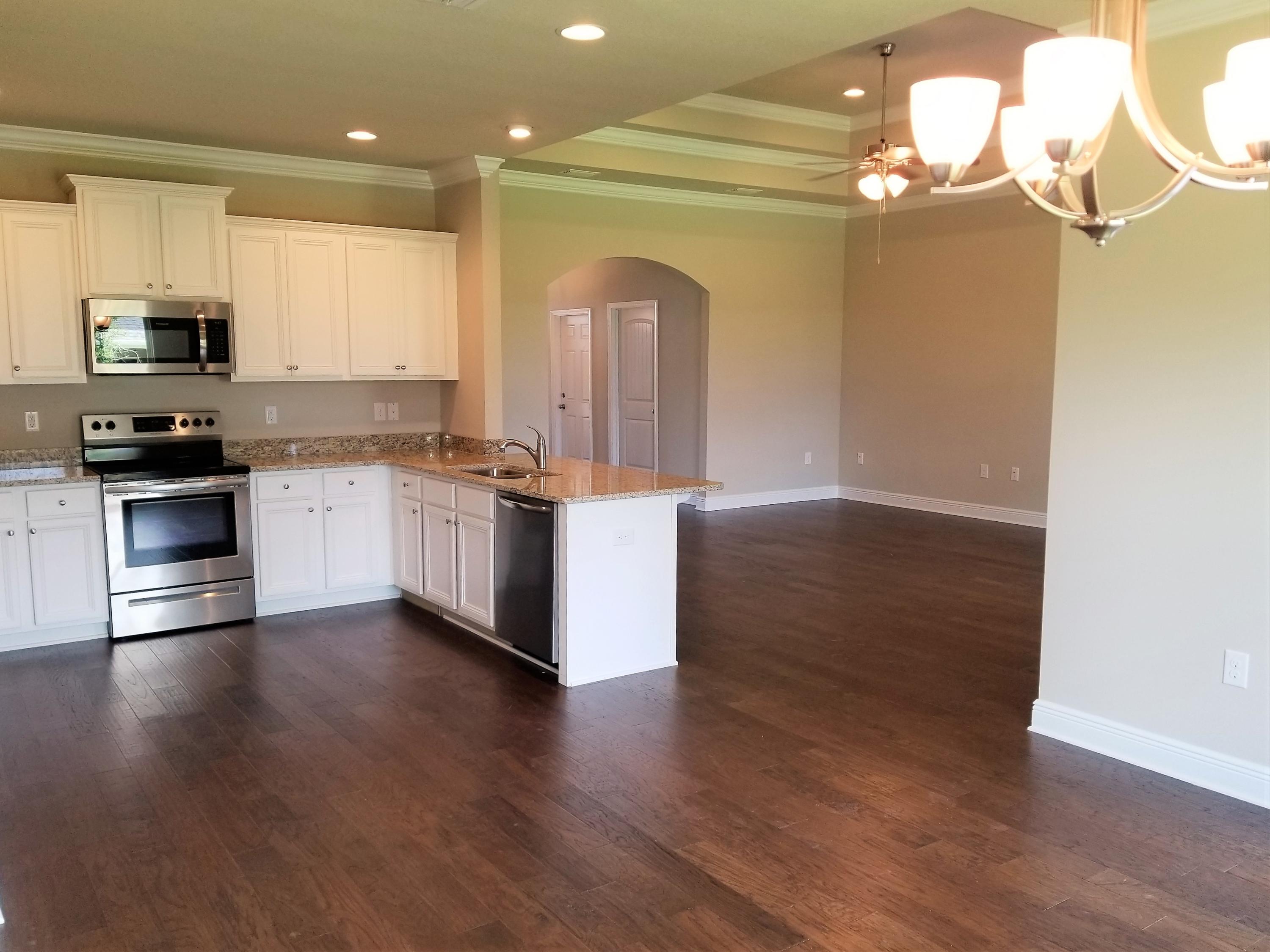 HAMMOCK BAY - Residential