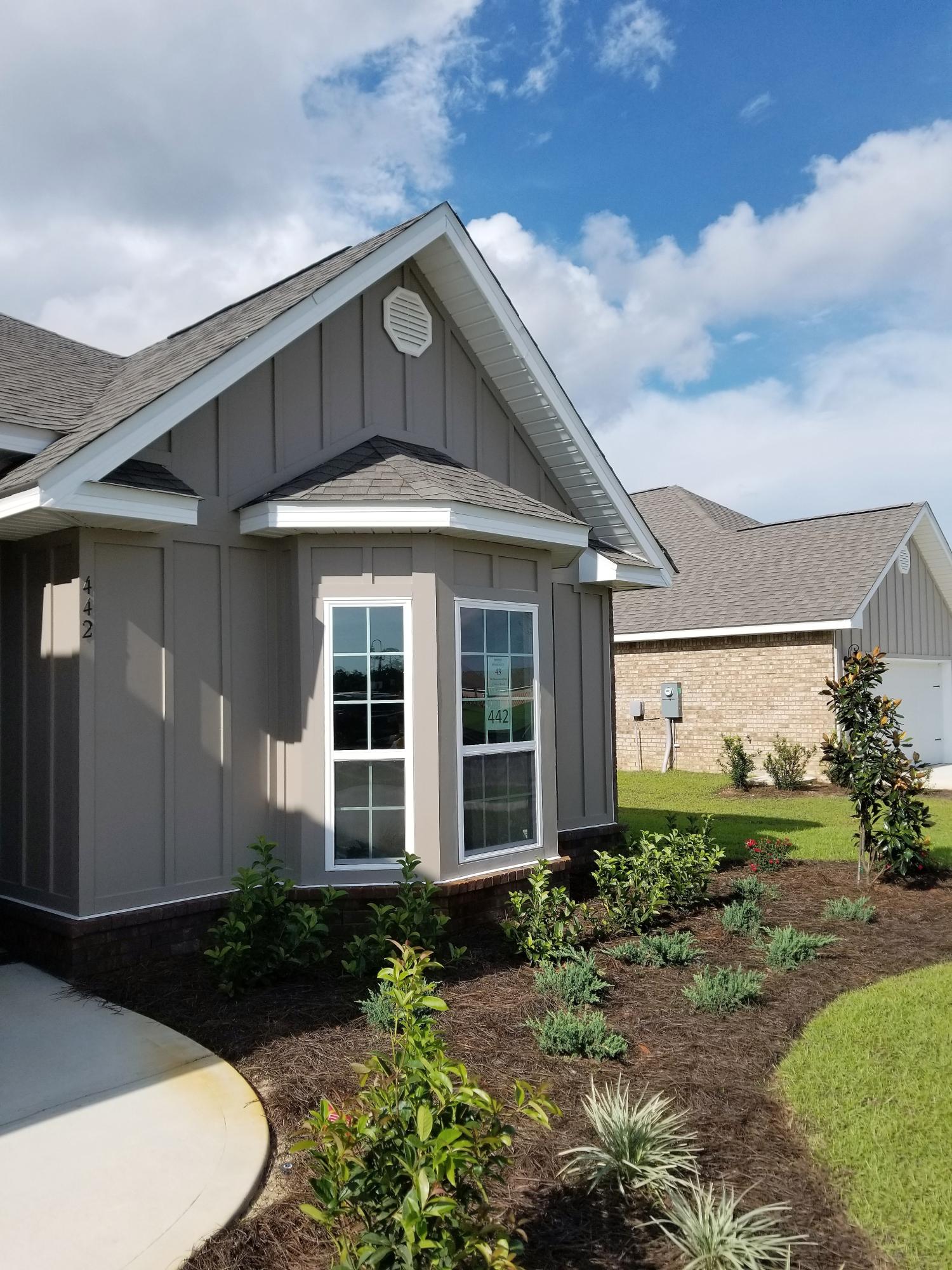 HAMMOCK BAY - Residential