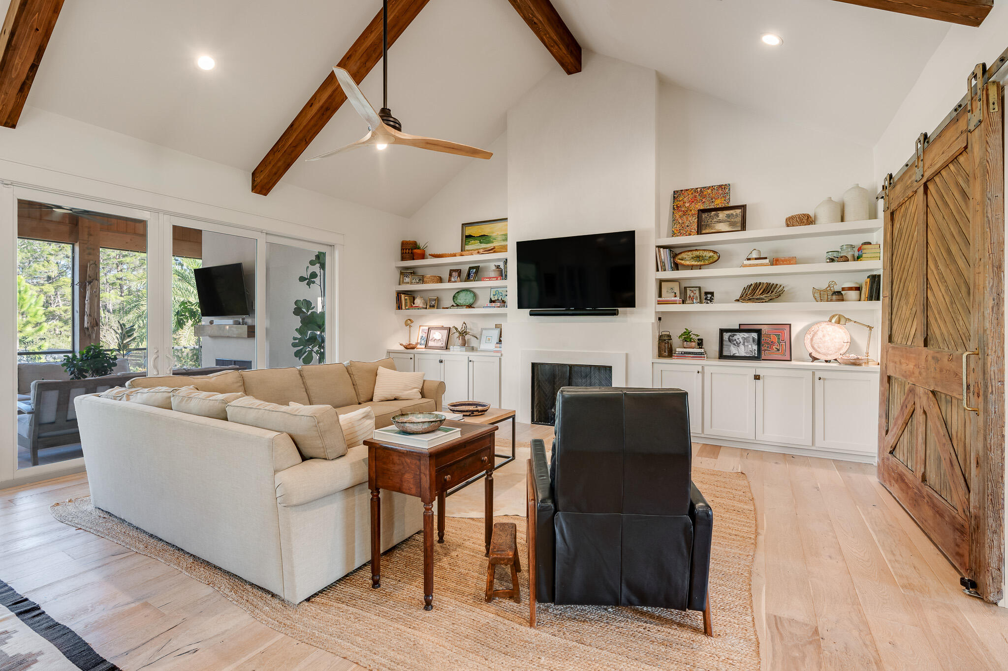 PINES OF BLUE MOUNTAIN - Residential