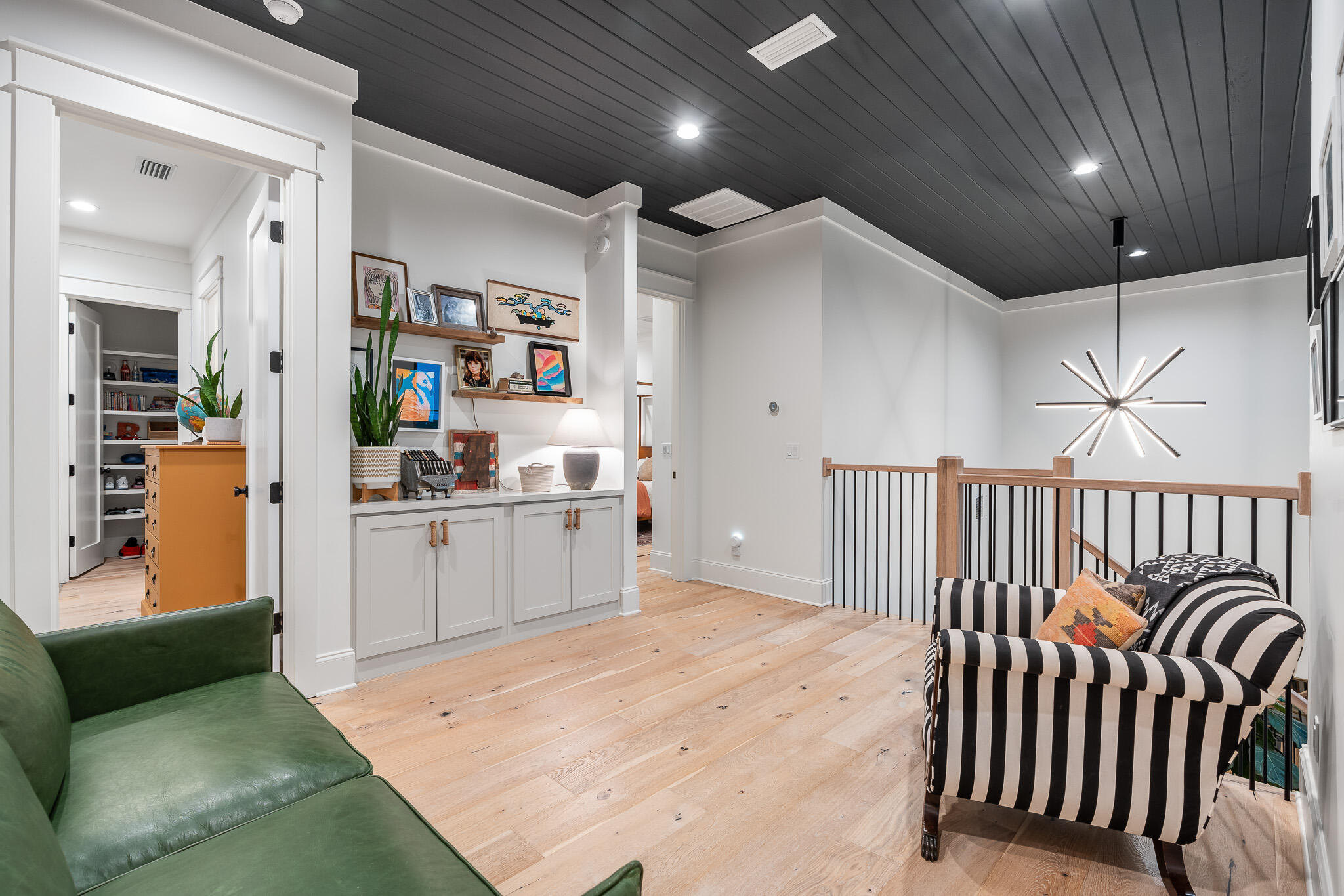 PINES OF BLUE MOUNTAIN - Residential