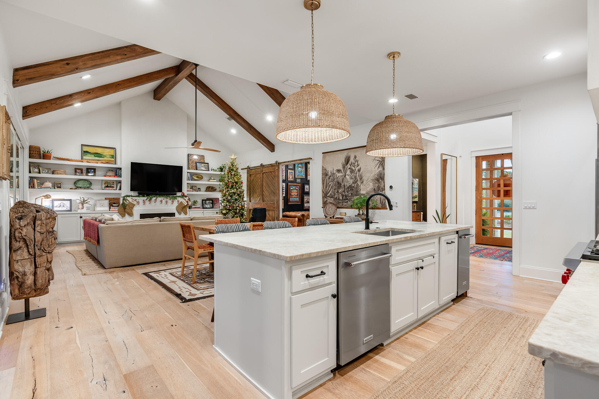 PINES OF BLUE MOUNTAIN - Residential