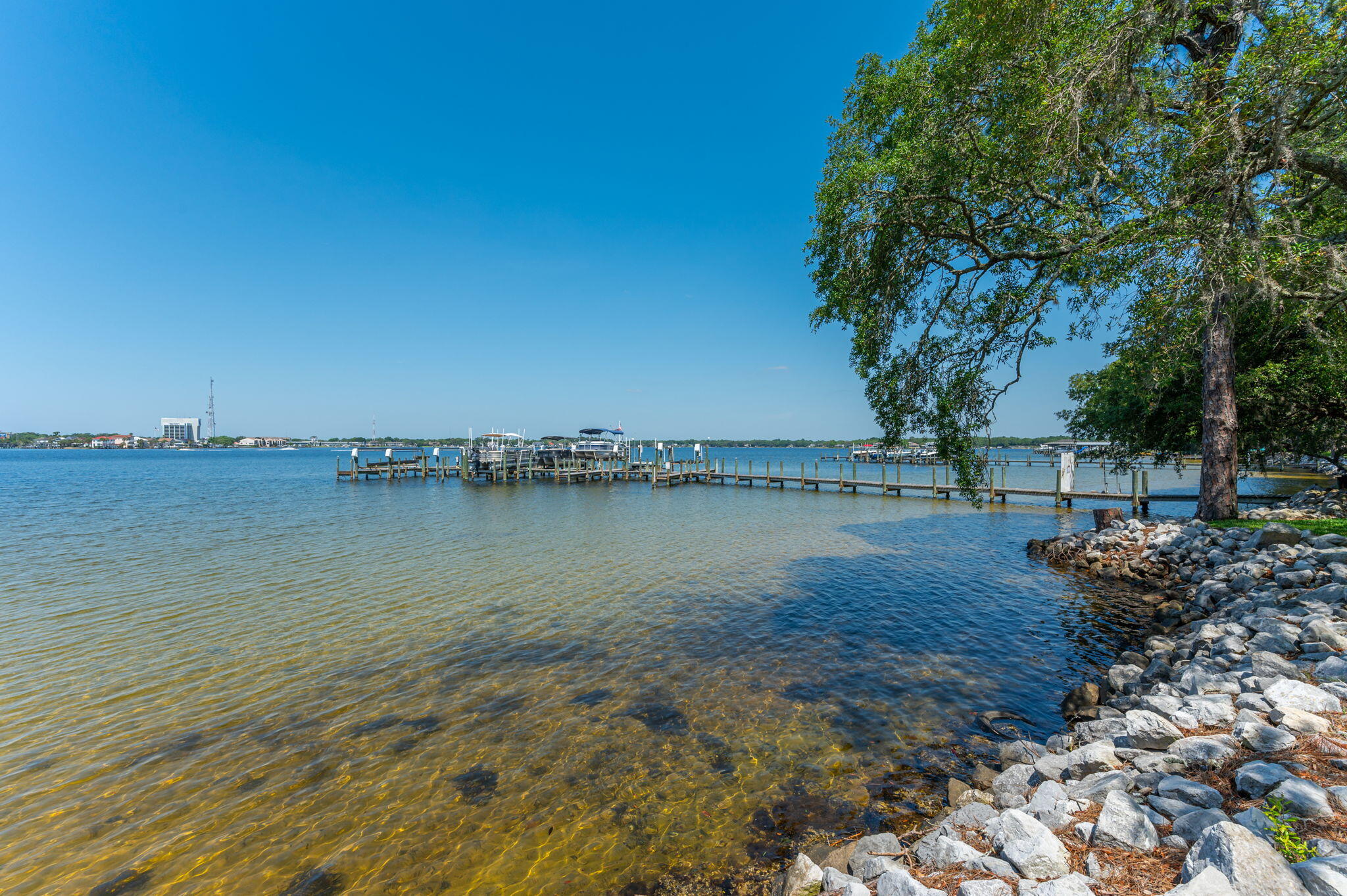 GARNIERS CAY PH 2 - Residential Lease