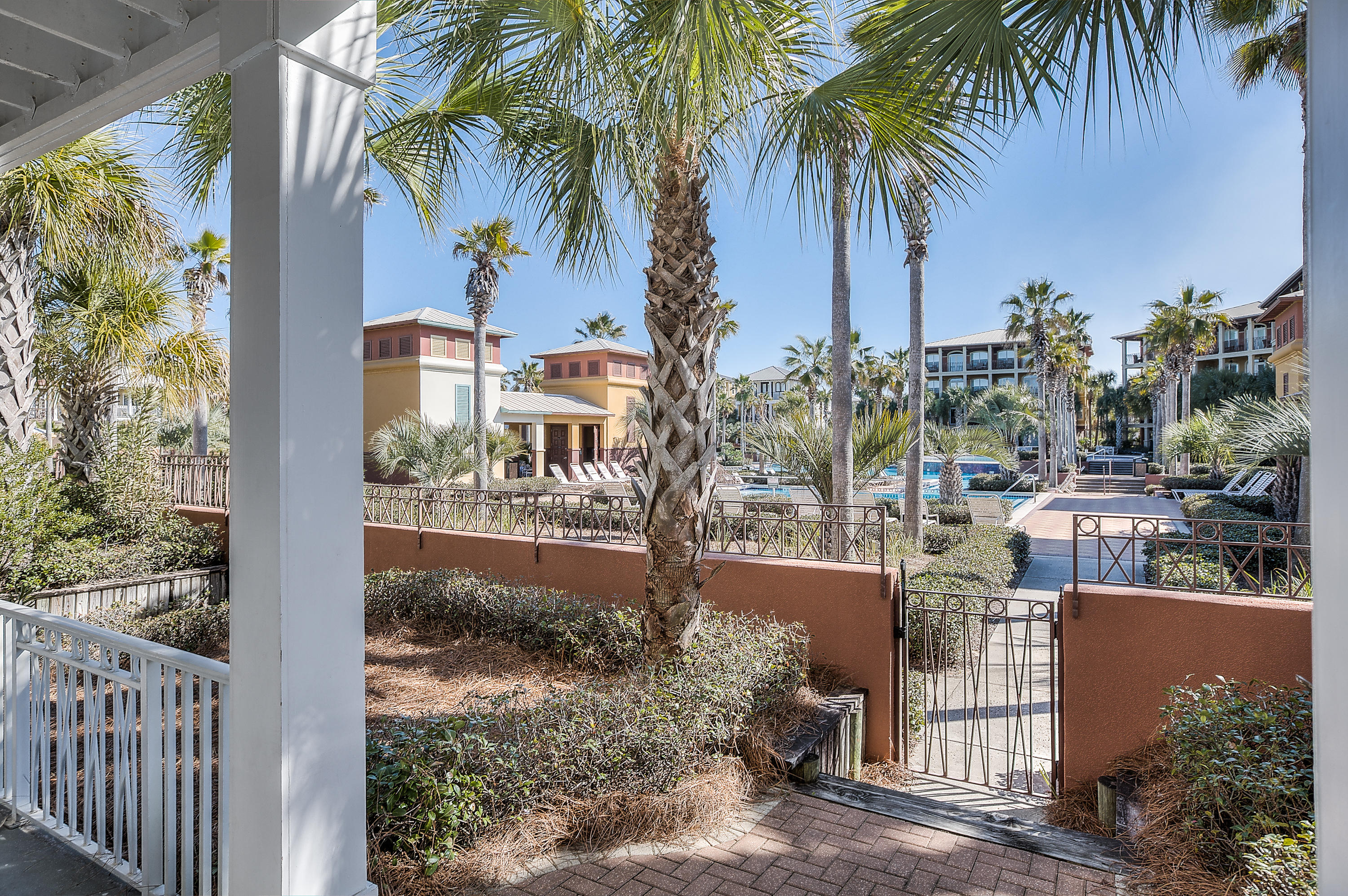 SEACREST BEACH - Residential