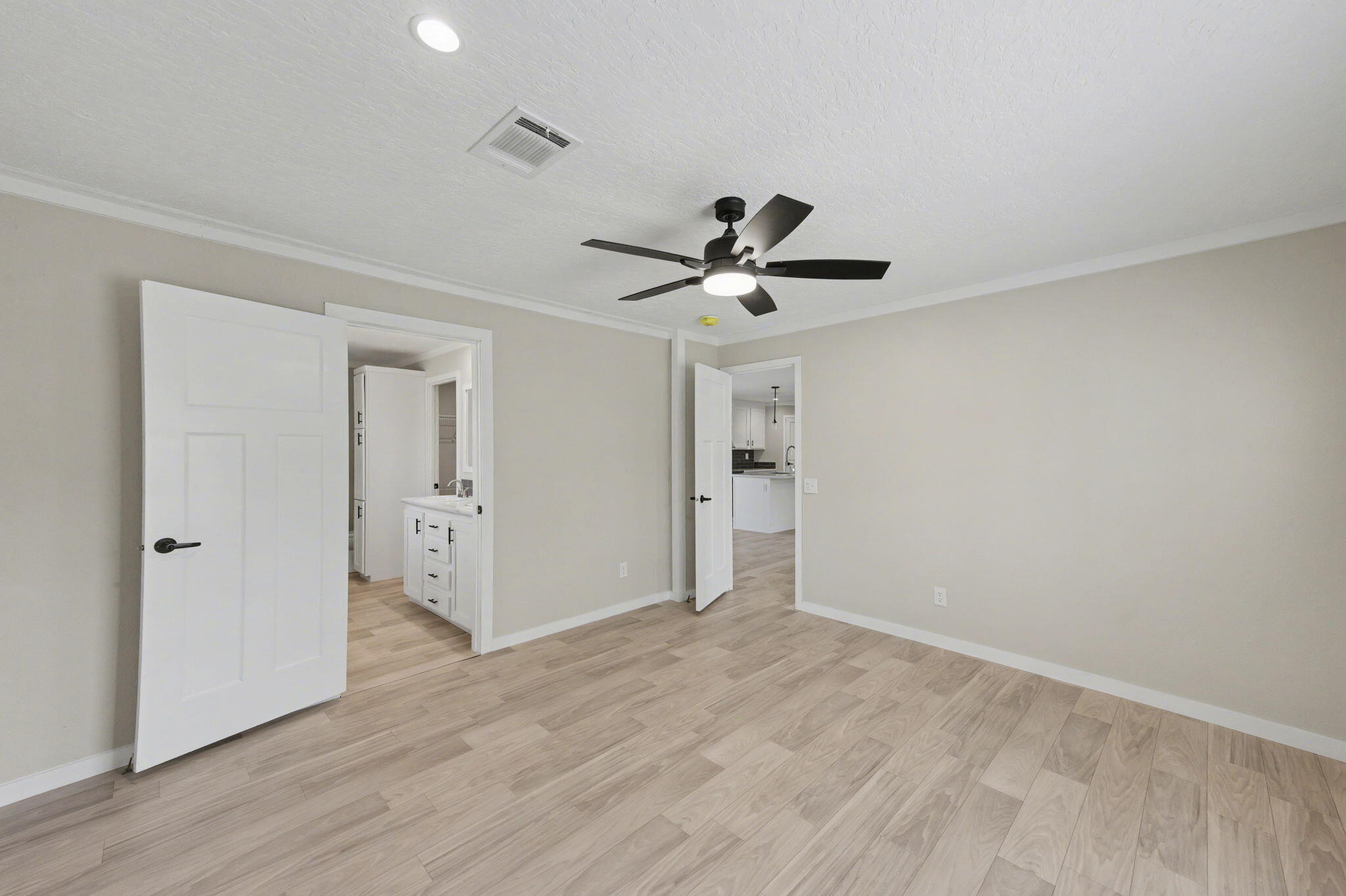 LAKE JUNIPER ESTATES UNIT 3 - Residential