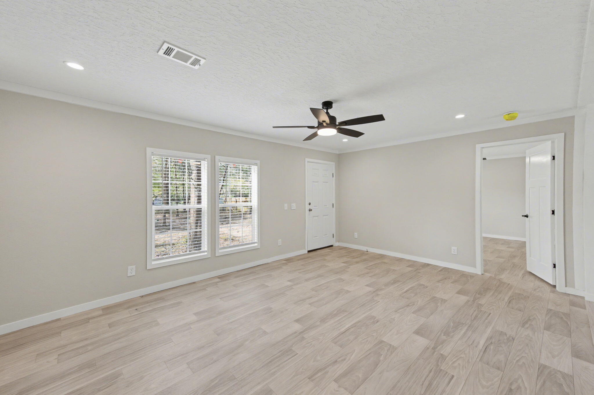 LAKE JUNIPER ESTATES UNIT 3 - Residential