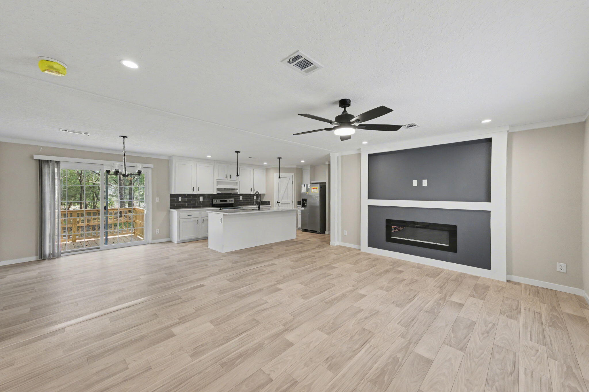 LAKE JUNIPER ESTATES UNIT 3 - Residential