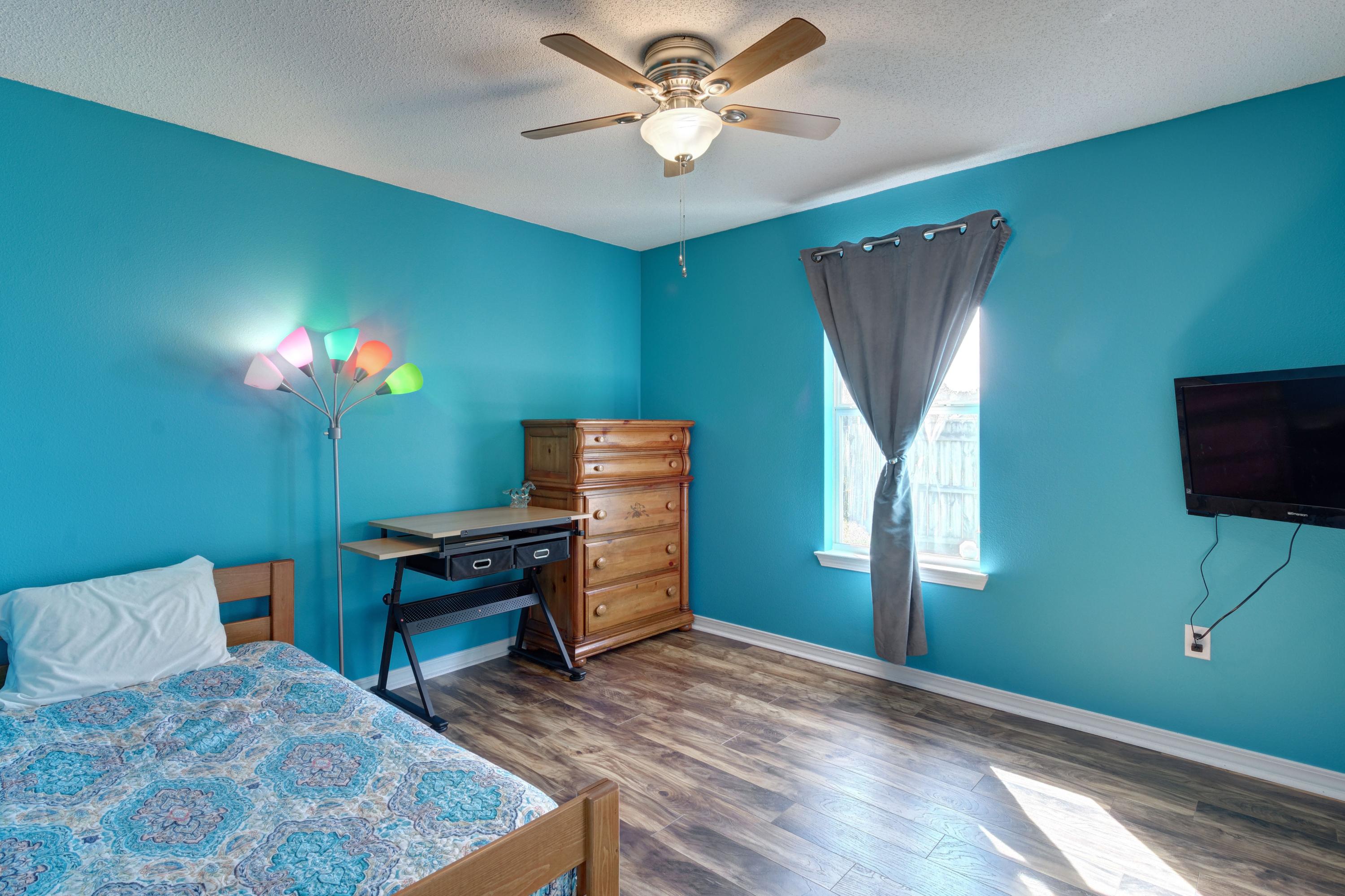 ASHBERRY WOODS - Residential