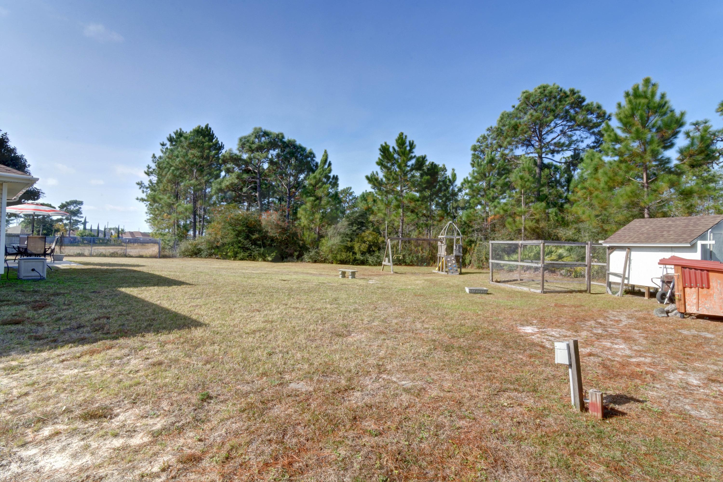 ASHBERRY WOODS - Residential