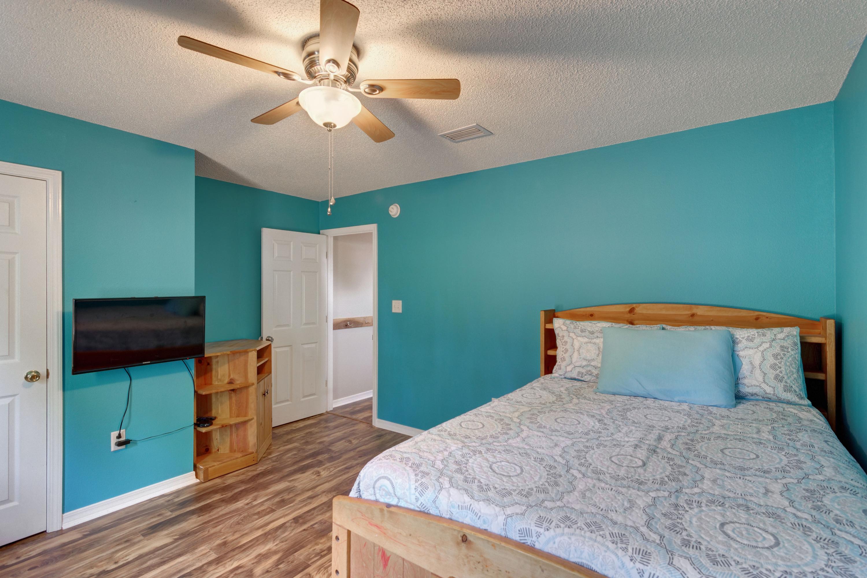 ASHBERRY WOODS - Residential