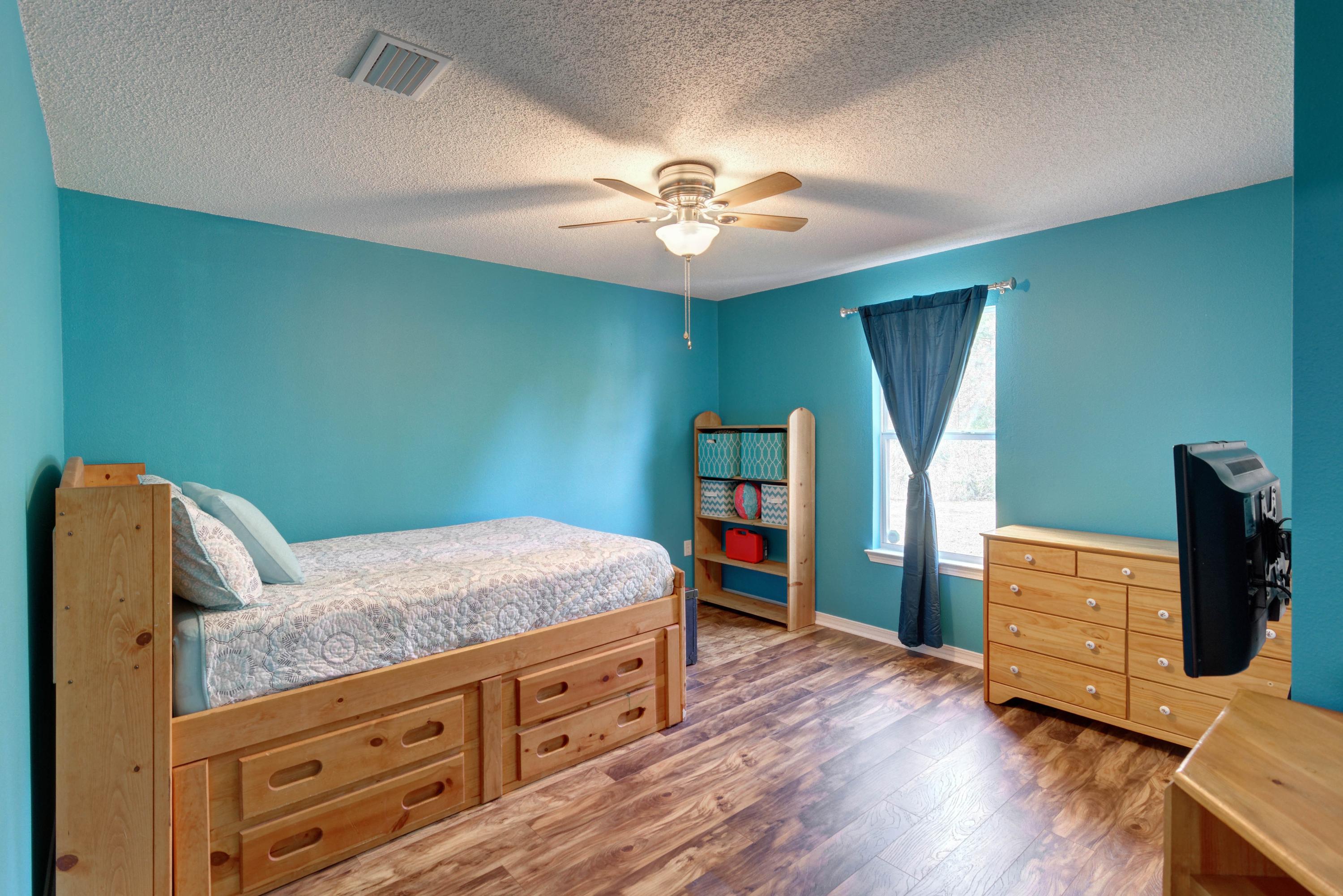 ASHBERRY WOODS - Residential