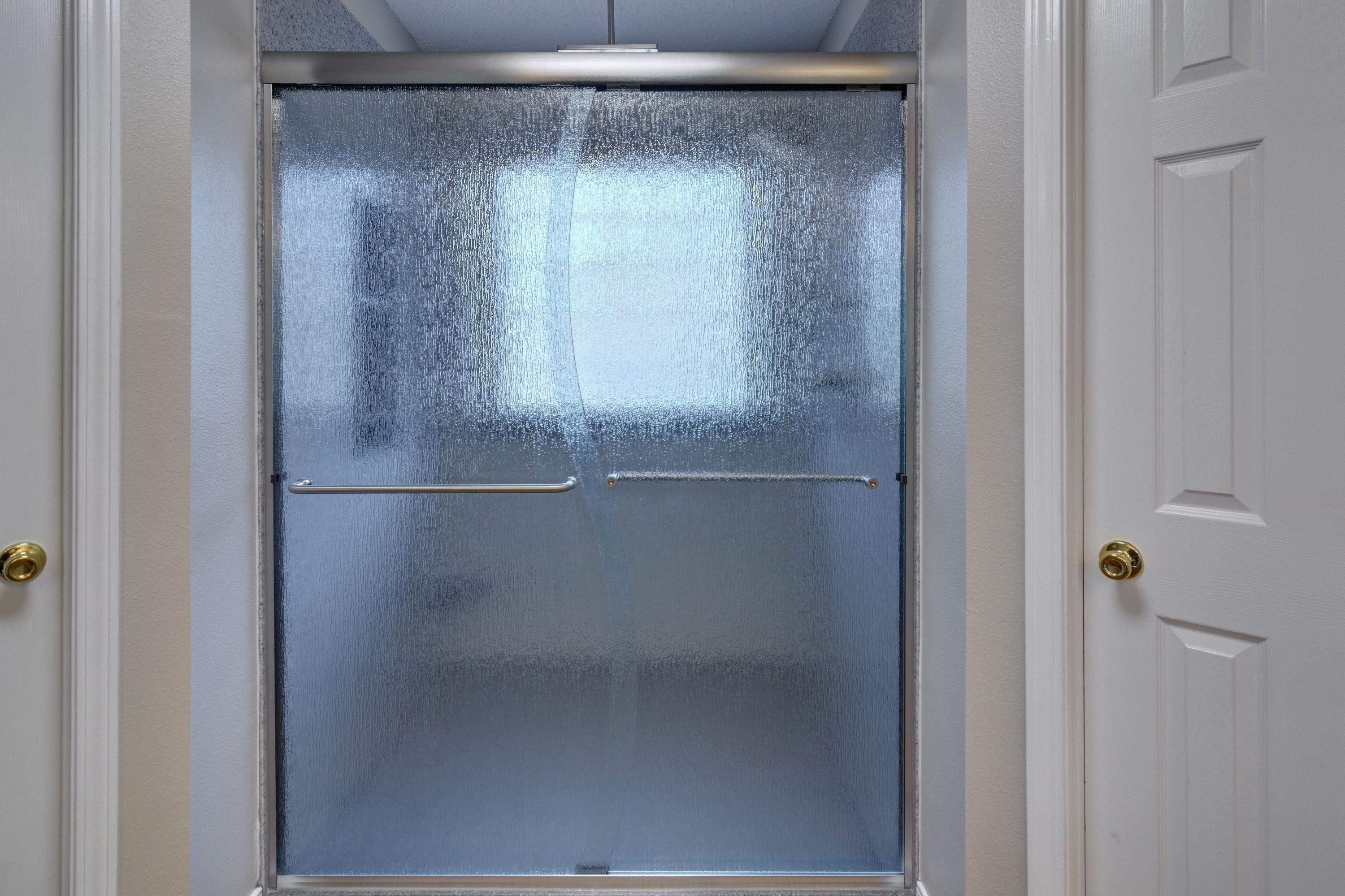 ASHBERRY WOODS - Residential