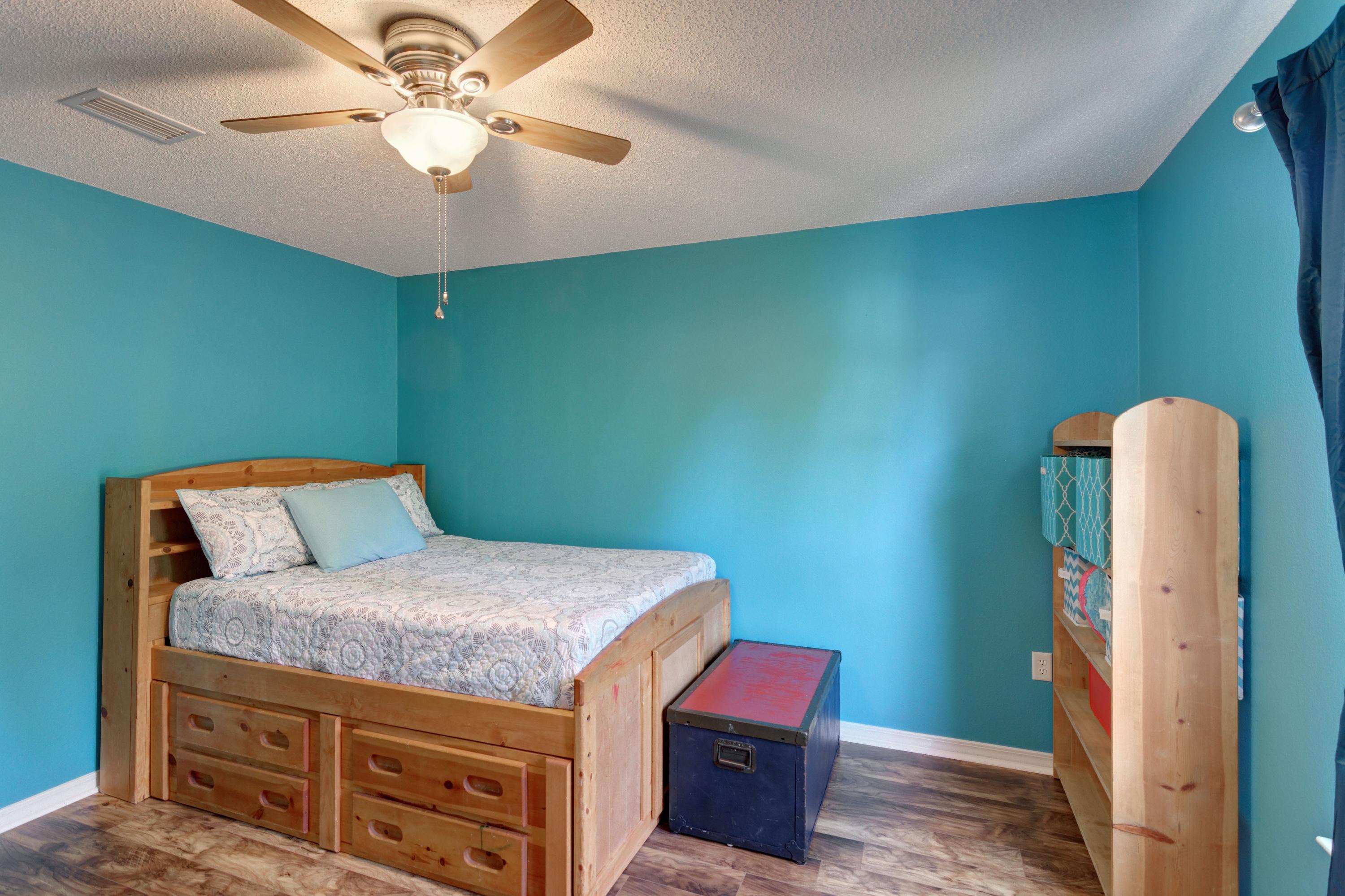 ASHBERRY WOODS - Residential