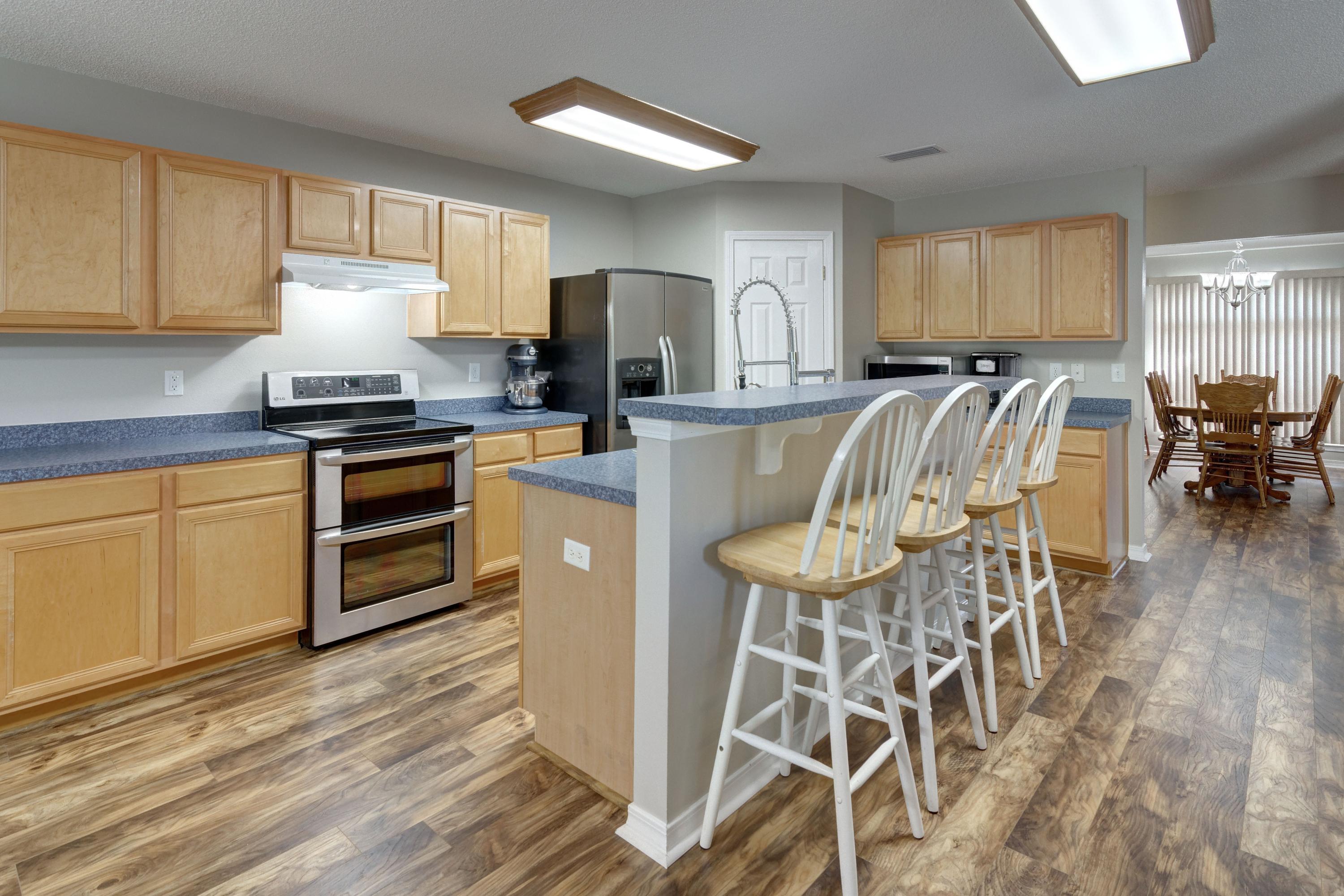 ASHBERRY WOODS - Residential