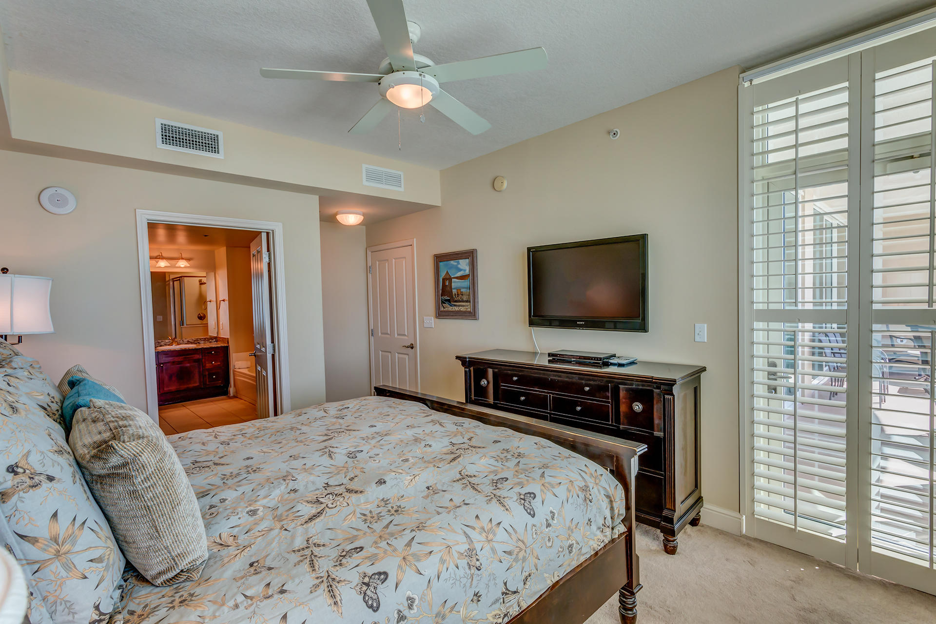 AQUA Beachside Resort - Residential