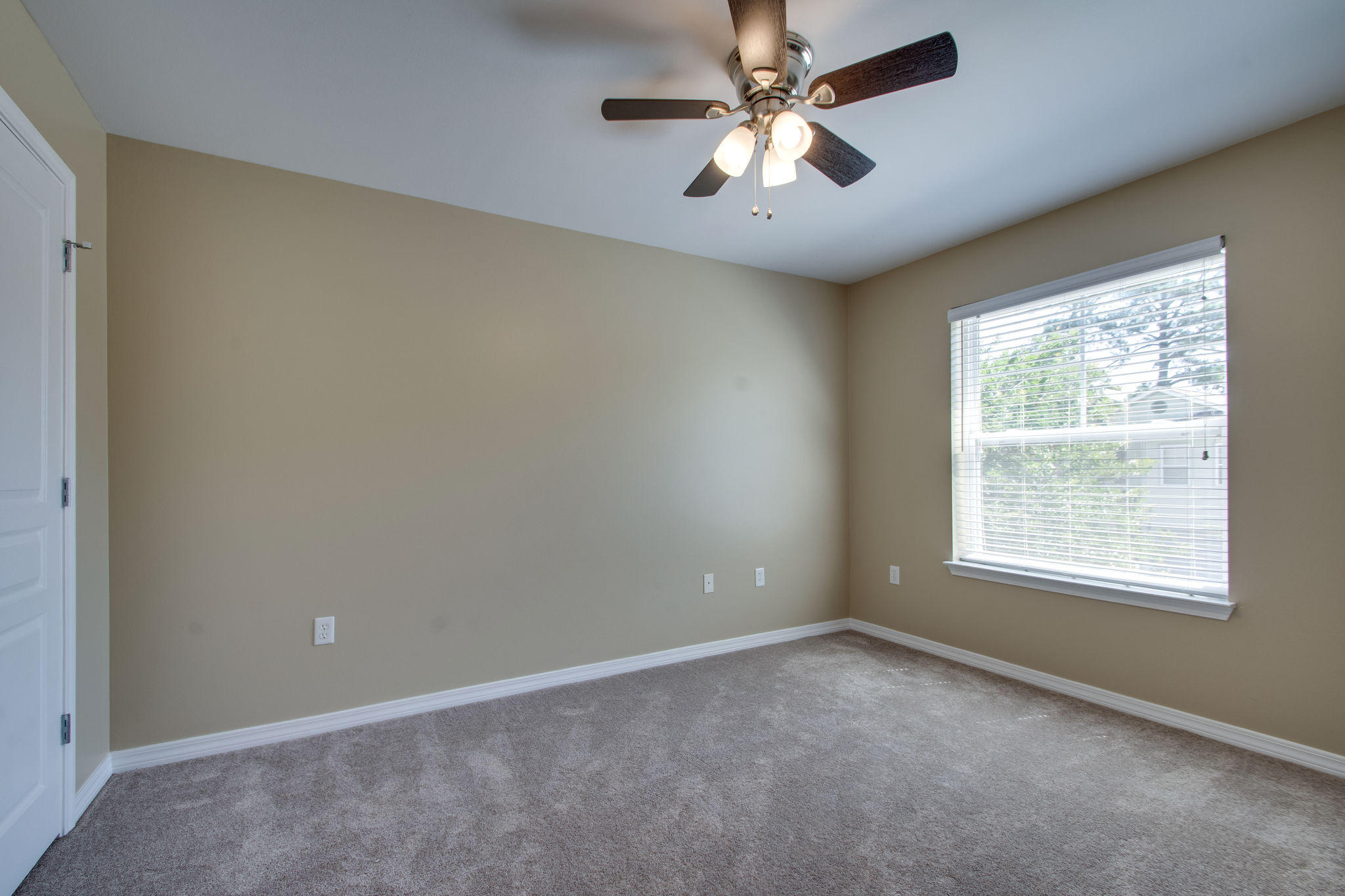 PLANTATION AT SANTA ROSA - Residential