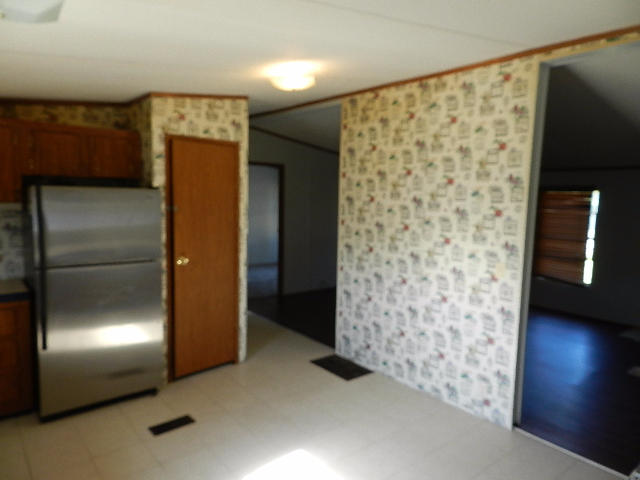 CRESCENT SHORES - Residential