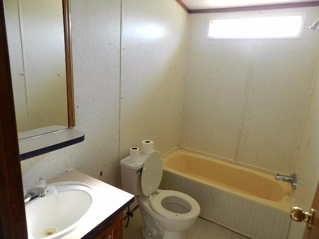 CRESCENT SHORES - Residential