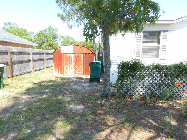 CRESCENT SHORES - Residential