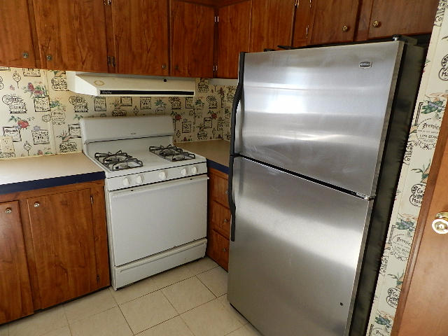 CRESCENT SHORES - Residential