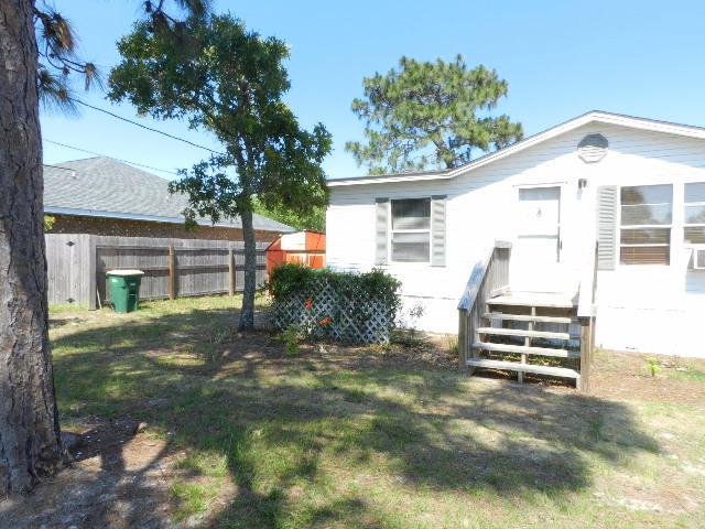 CRESCENT SHORES - Residential