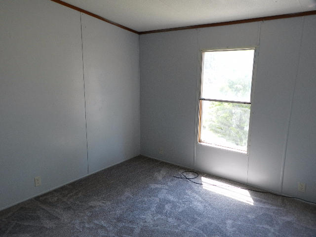 CRESCENT SHORES - Residential