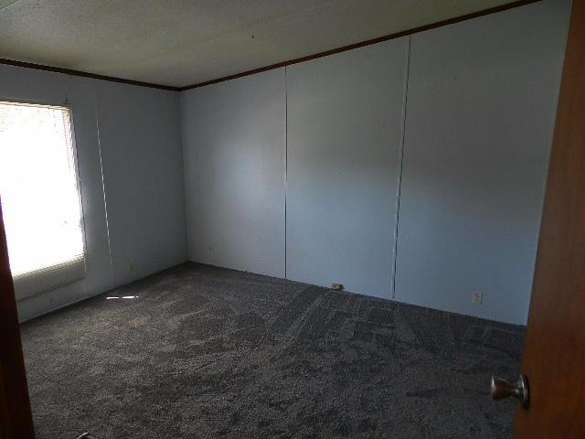 CRESCENT SHORES - Residential