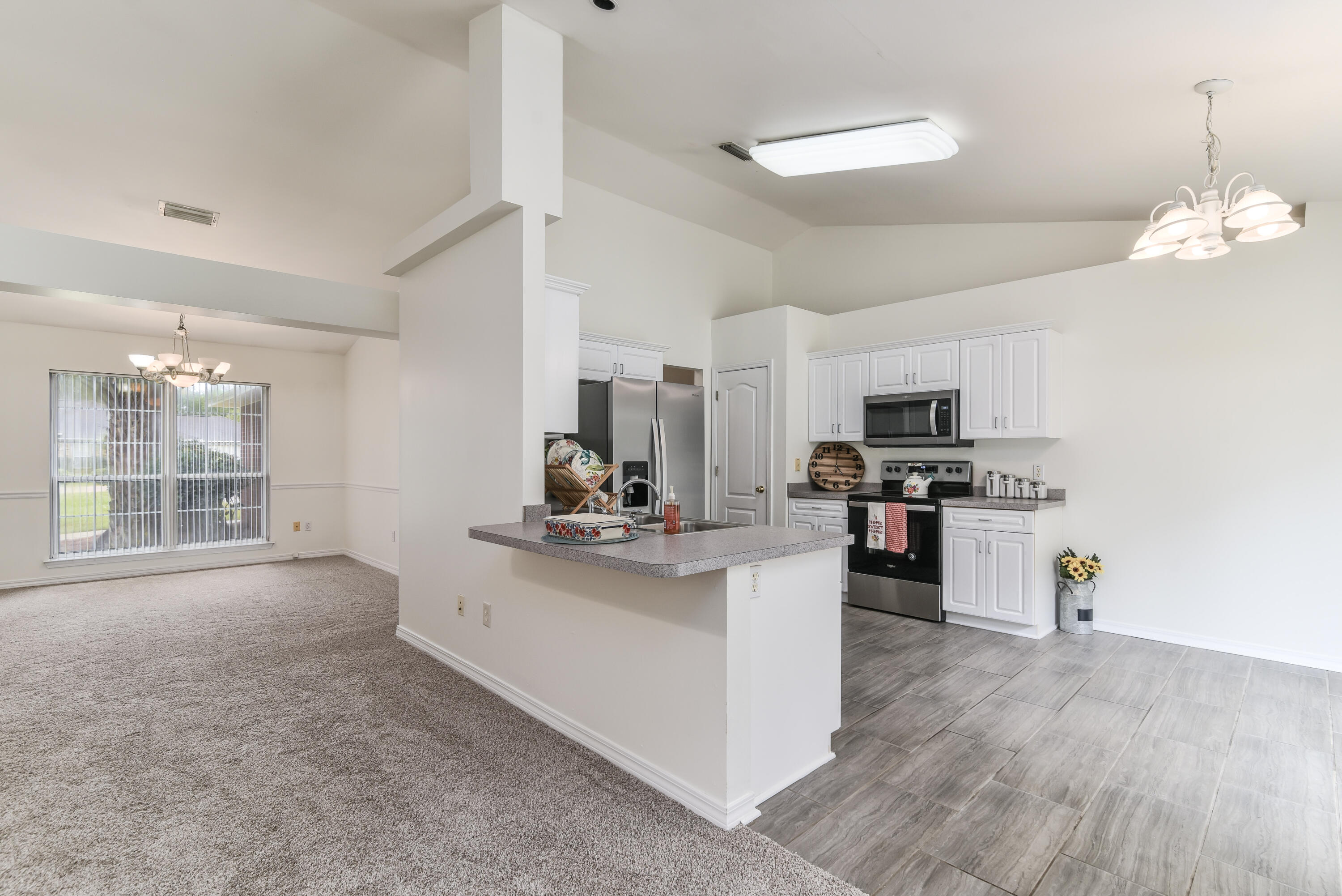 HOLLEY BY THE SEA - Residential