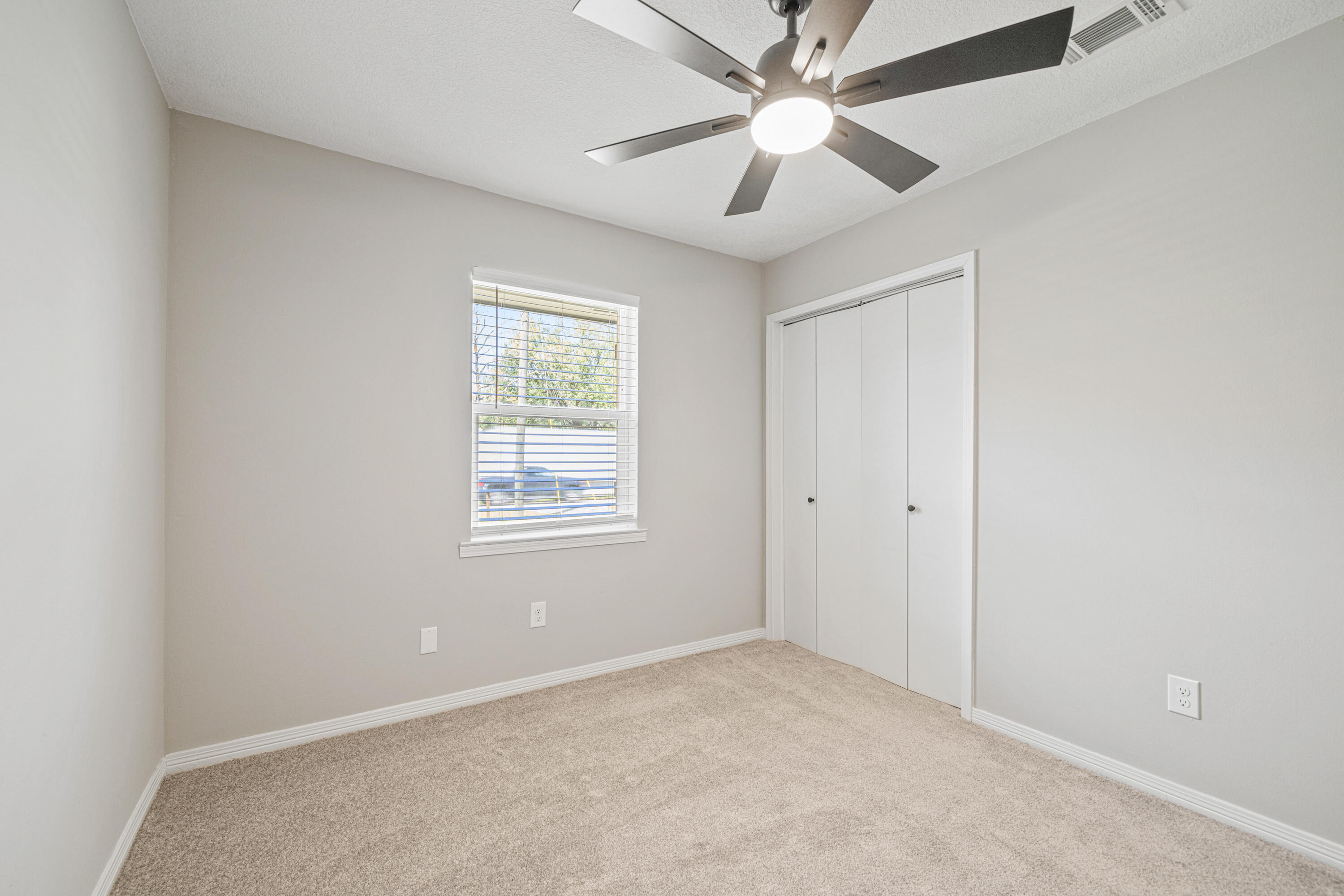 Gonzalez Neighborhood, FL - Residential