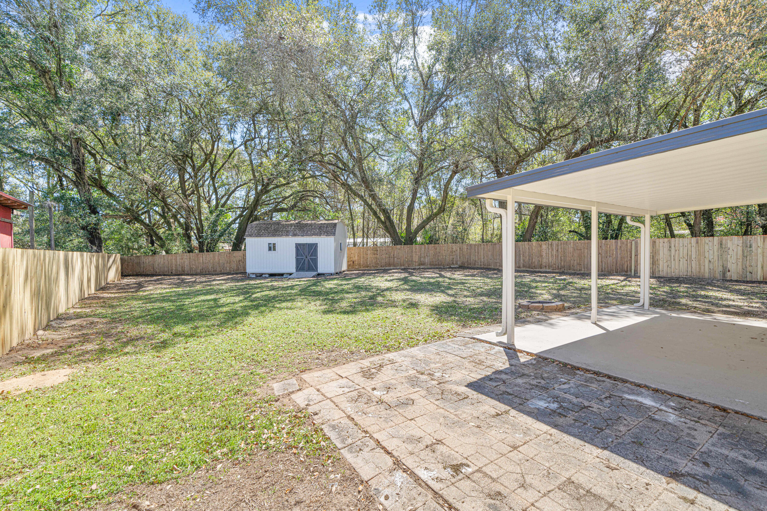 Gonzalez Neighborhood, FL - Residential