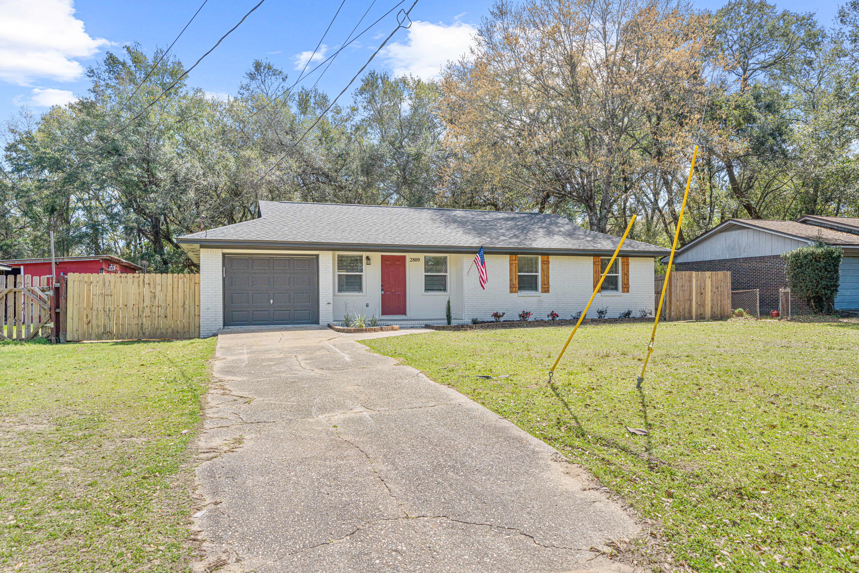 Gonzalez Neighborhood, FL - Residential