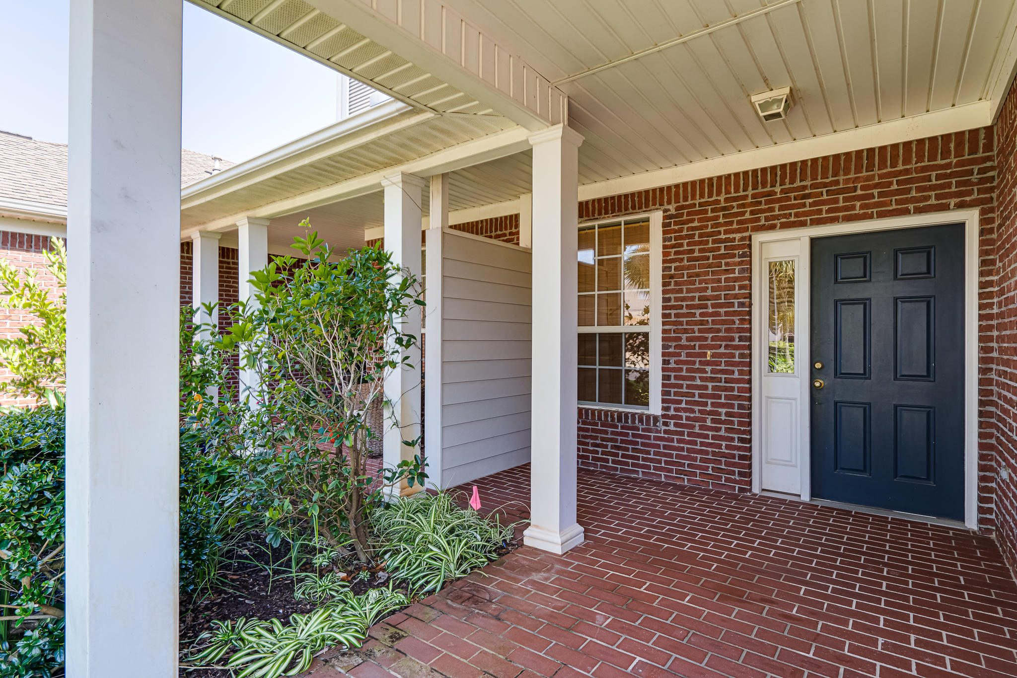 DIAMOND LAKES - Residential