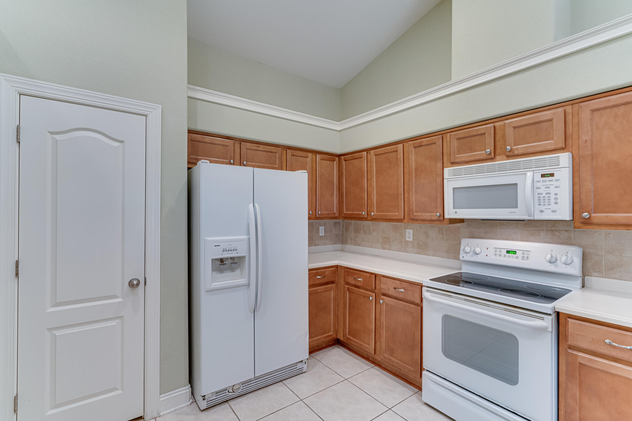 DIAMOND LAKES - Residential