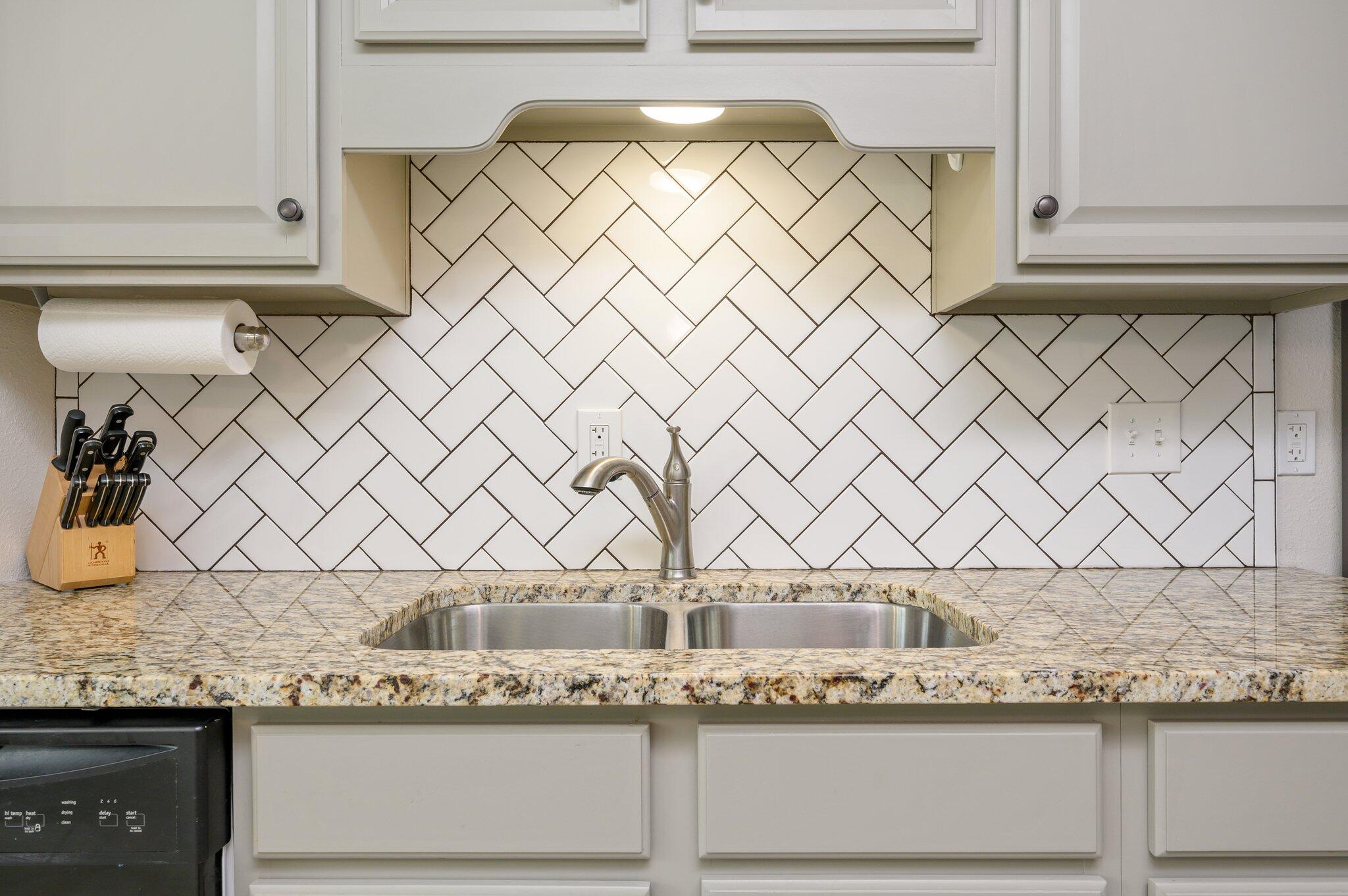 CANDLEWOOD VILLAGE - Residential