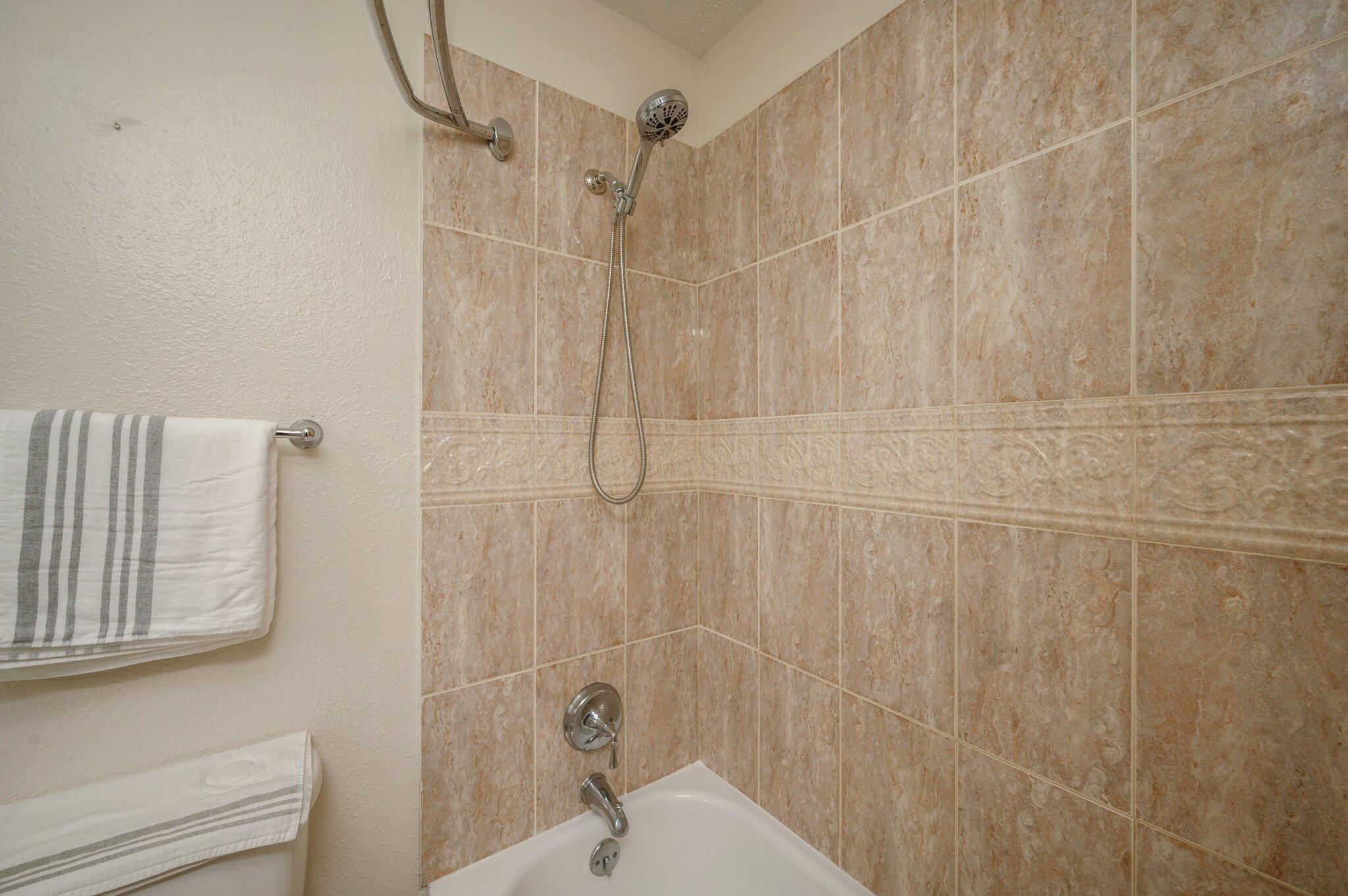 CANDLEWOOD VILLAGE - Residential