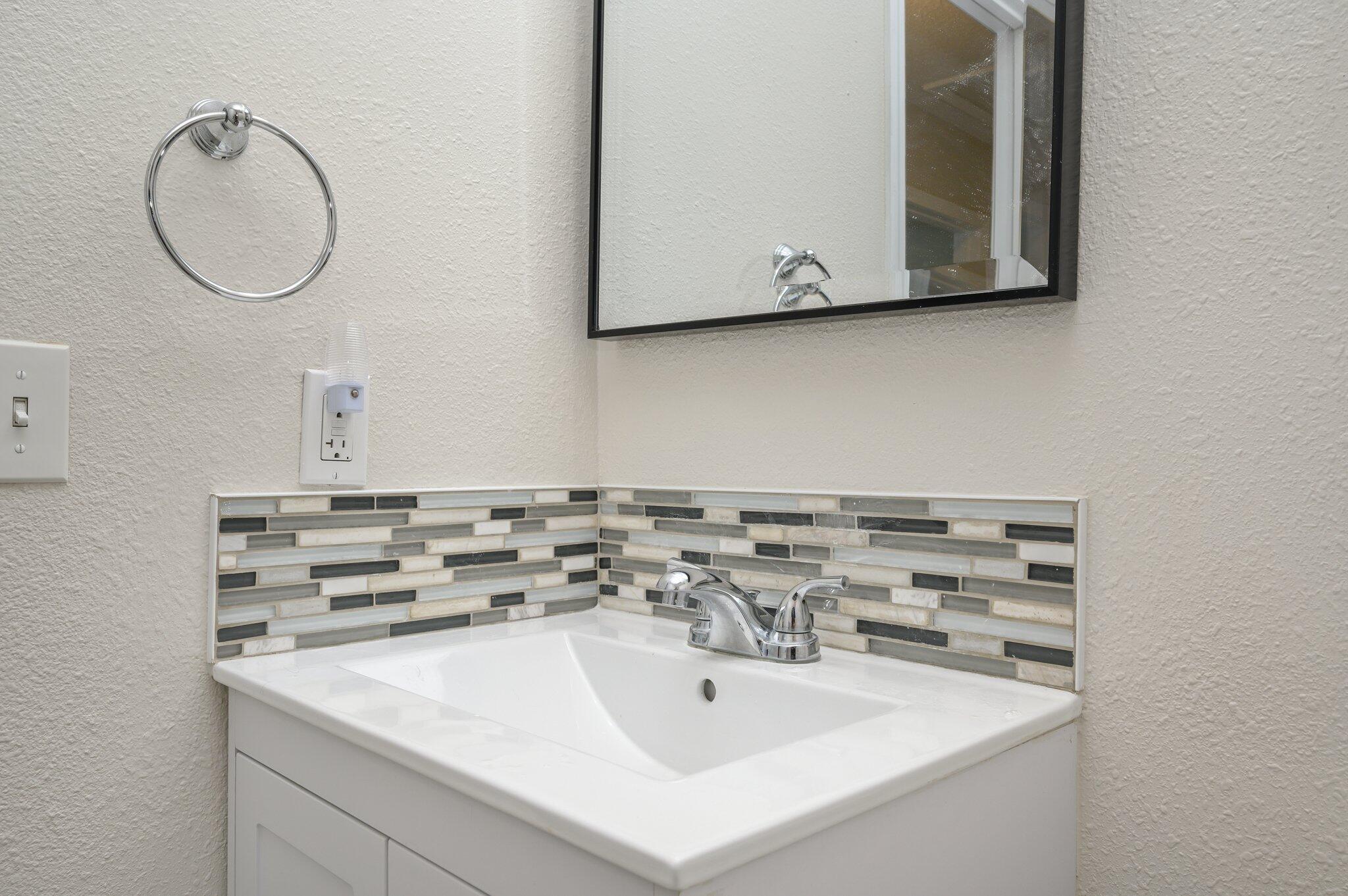 CANDLEWOOD VILLAGE - Residential