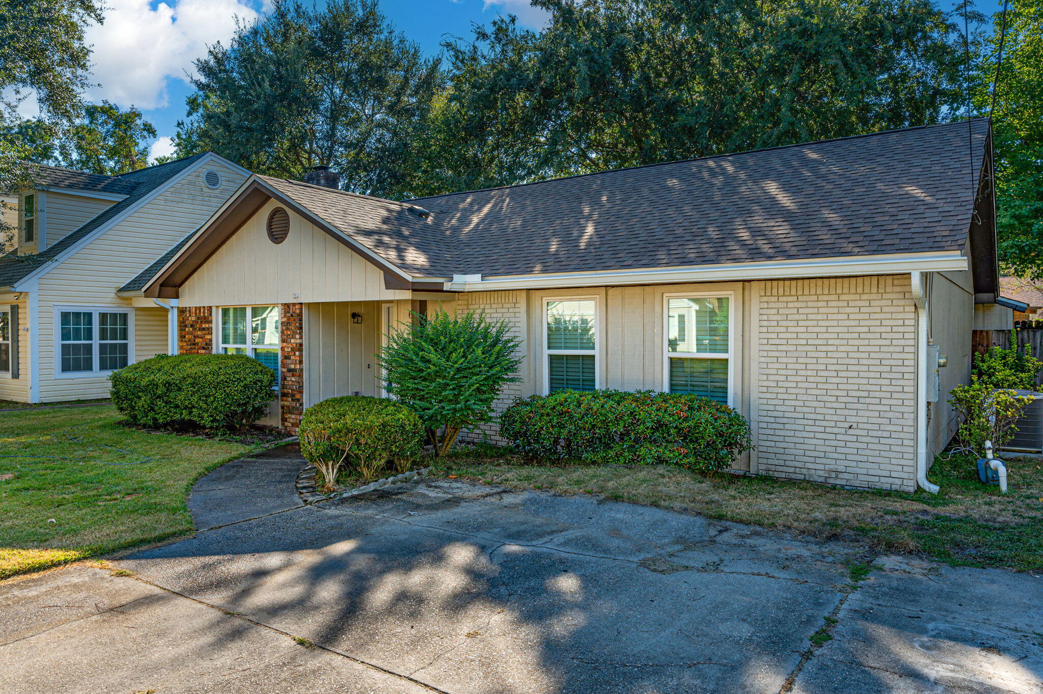 CANDLEWOOD VILLAGE - Residential